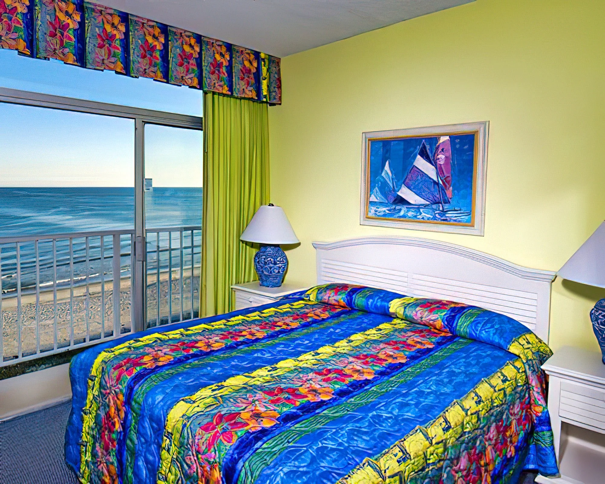 Maritime Beach Club - Image 11