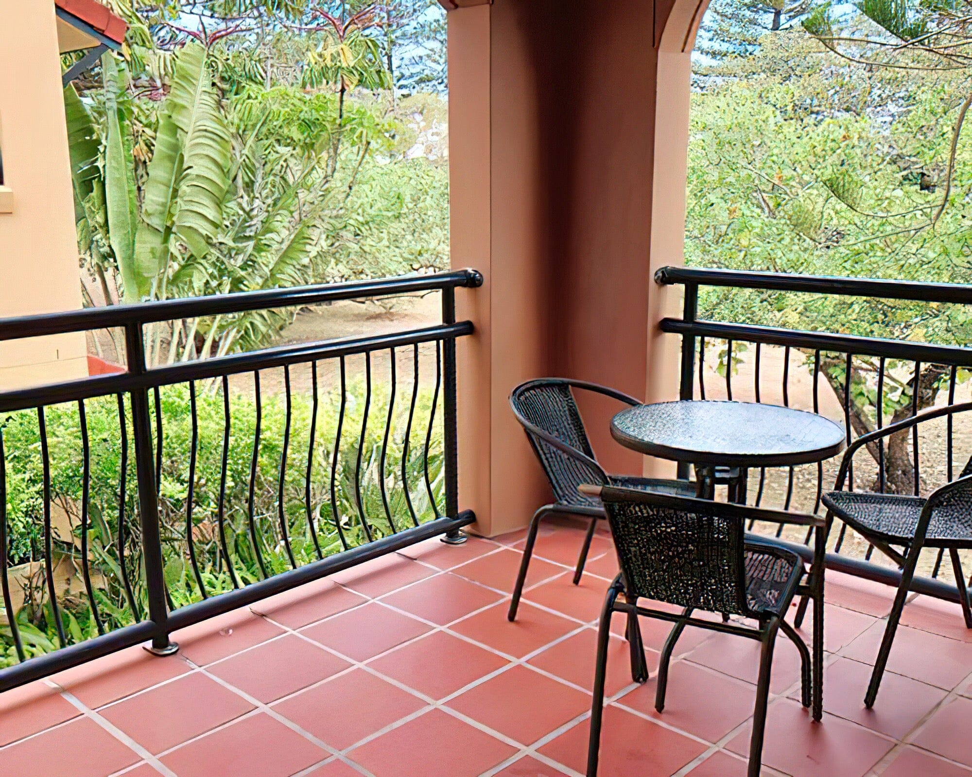 Mermaid Beach Park View Resort - Image 3