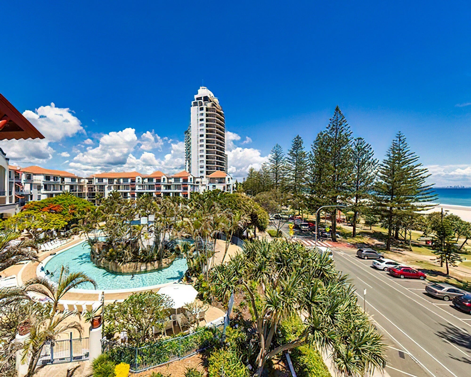 Oaks Calypso Plaza - Image 10