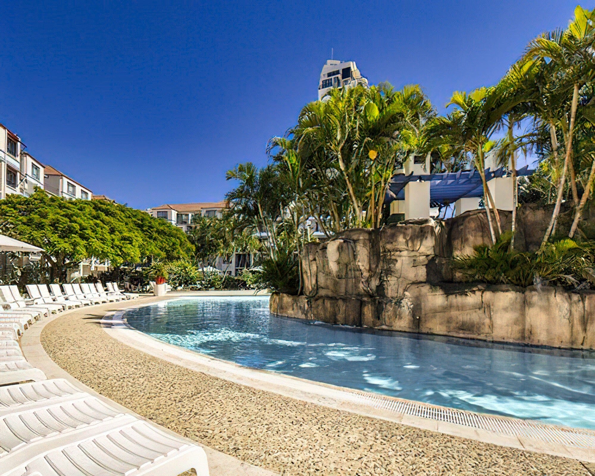 Oaks Calypso Plaza - Image 9
