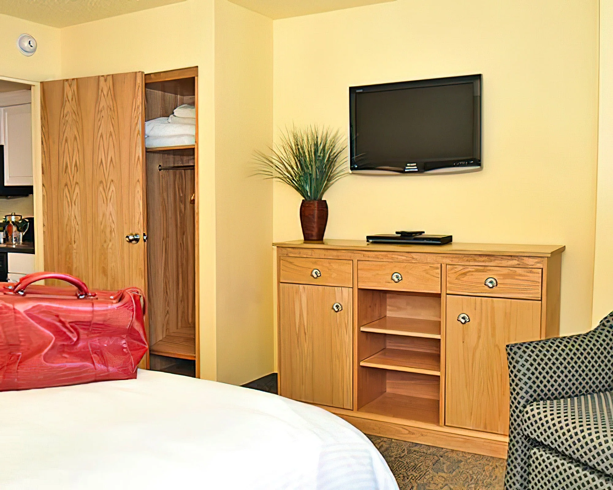The Ocean Key Resort - Image 18
