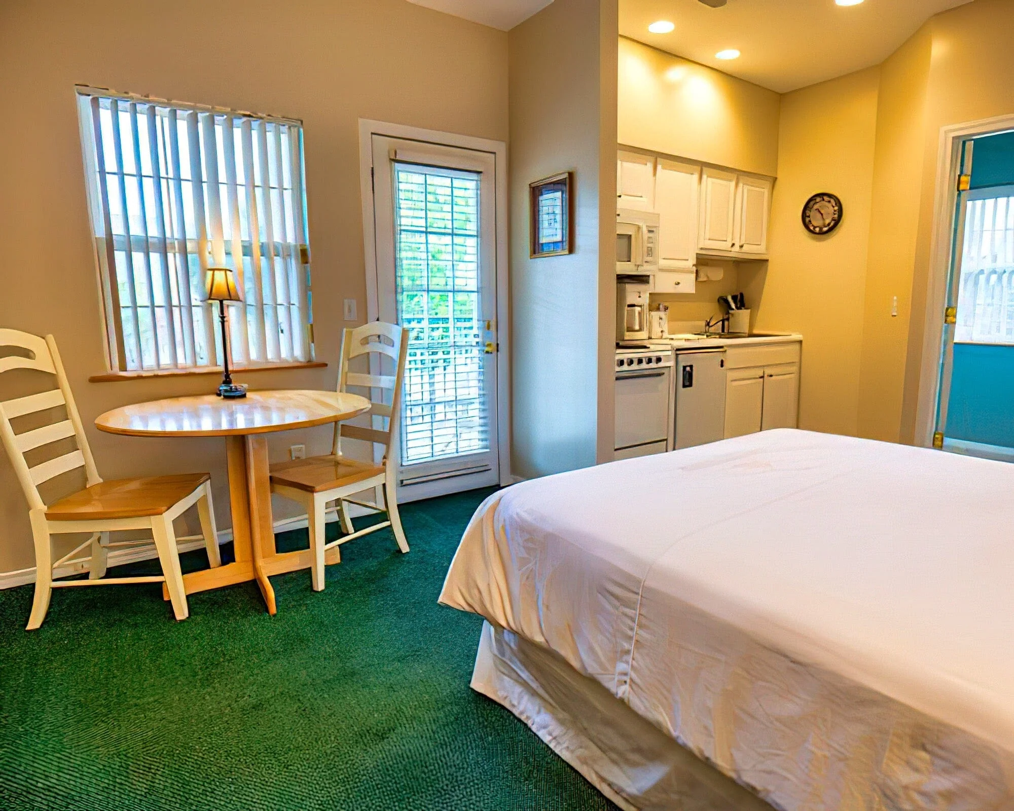 Palace View Resort by Spinnaker Resorts - Image 19
