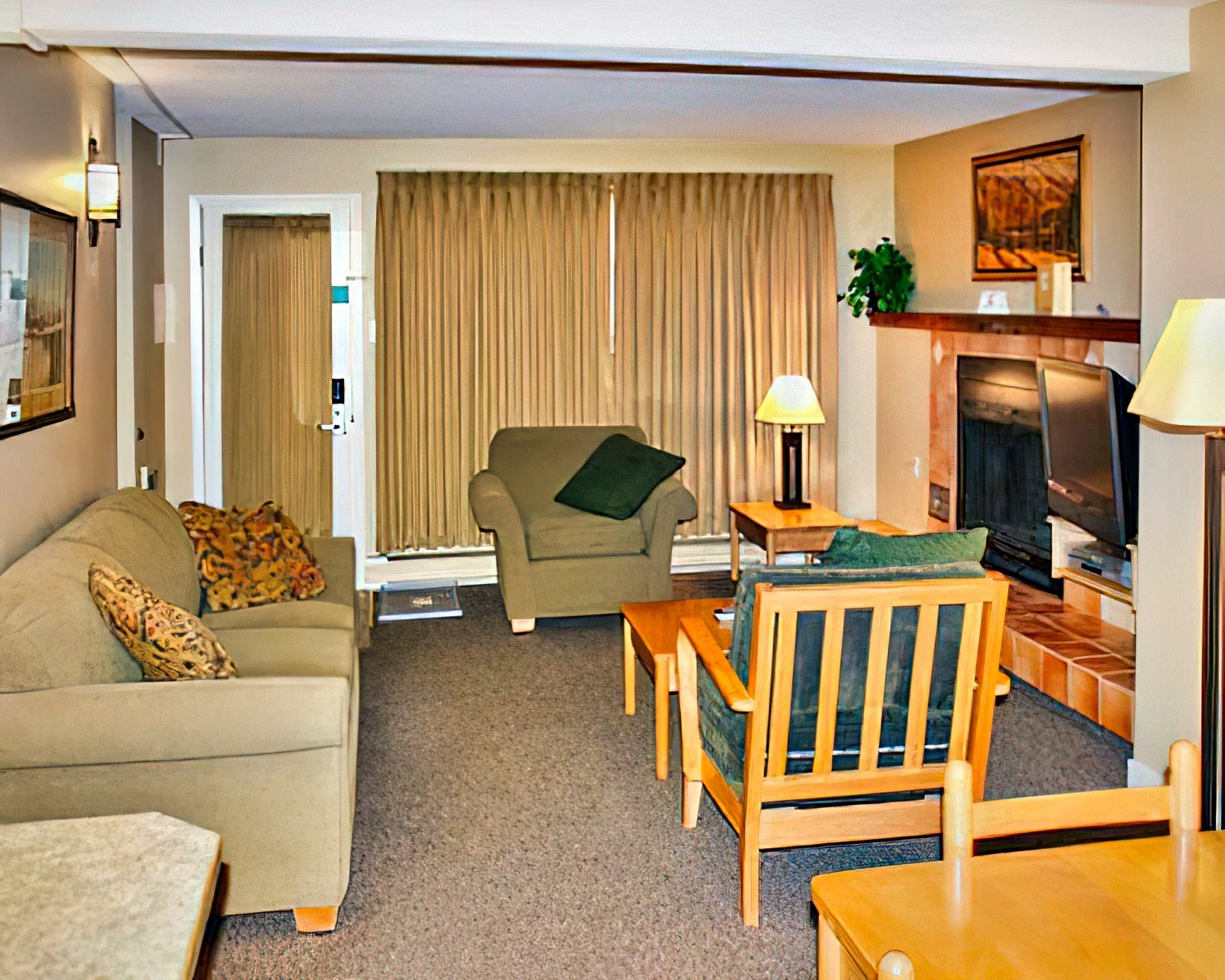 Panorama Vacation Retreat At Horsethief Lodge - Image 17