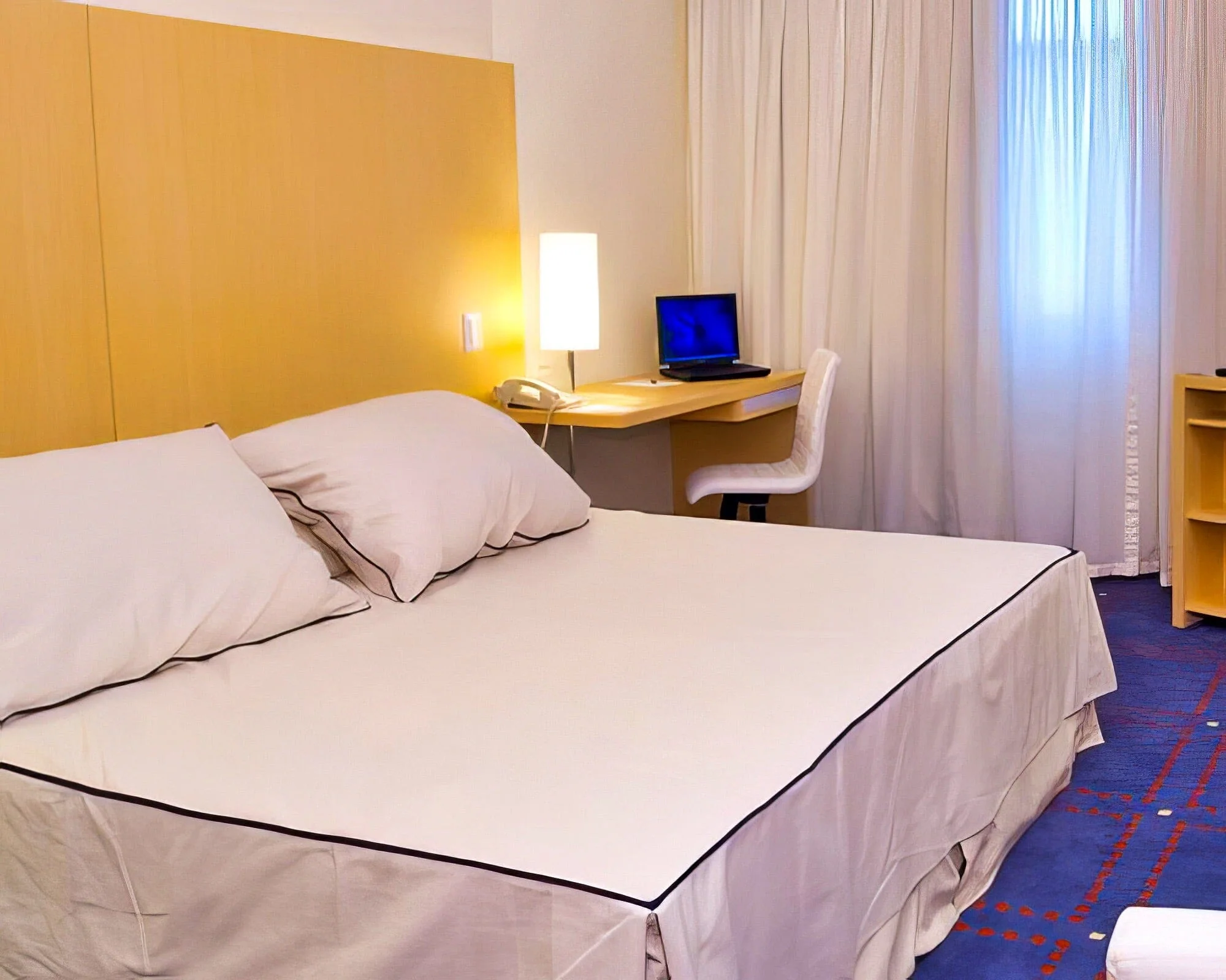 Pestana Curitiba Hotel - Image 6