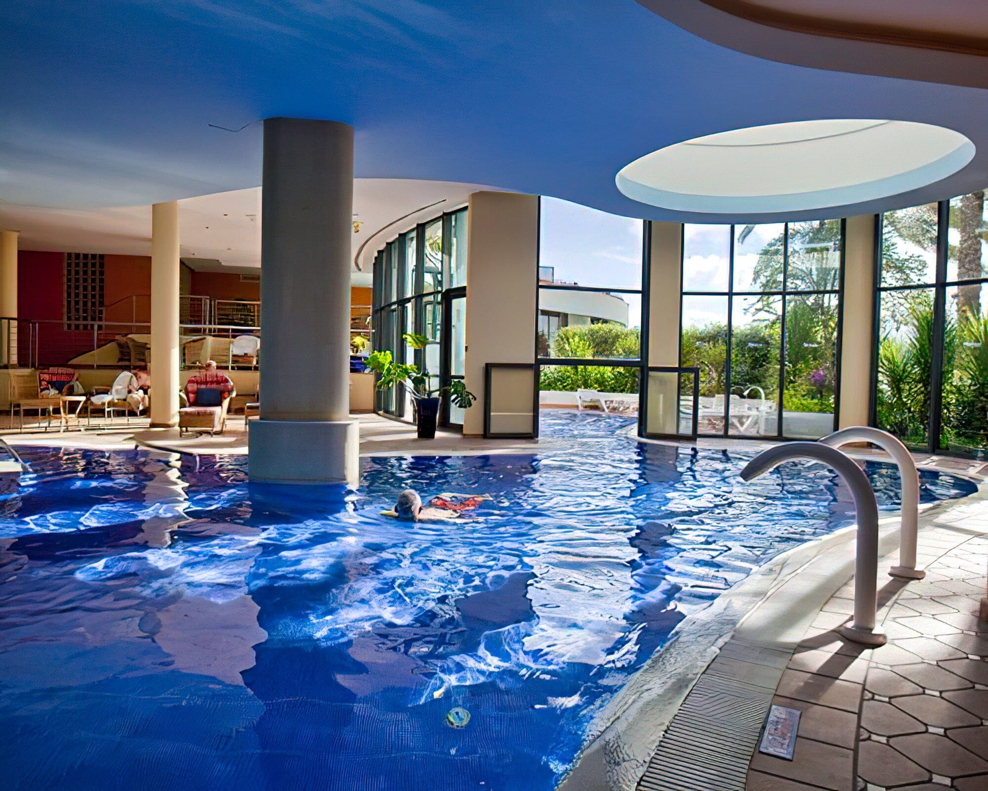 Pestana Grand Hotel - Image 5