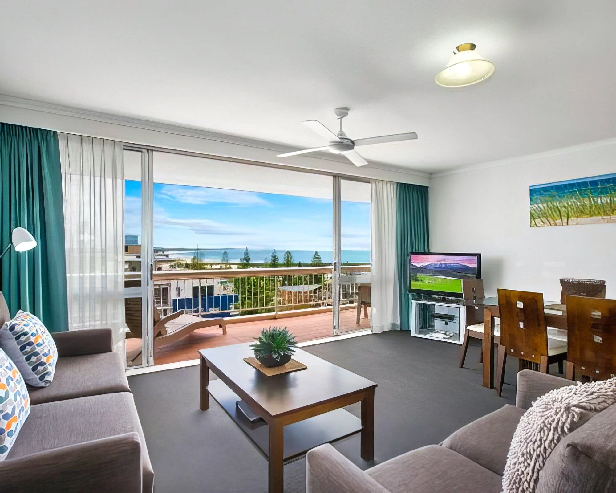 Port Pacific Resort - Image 5
