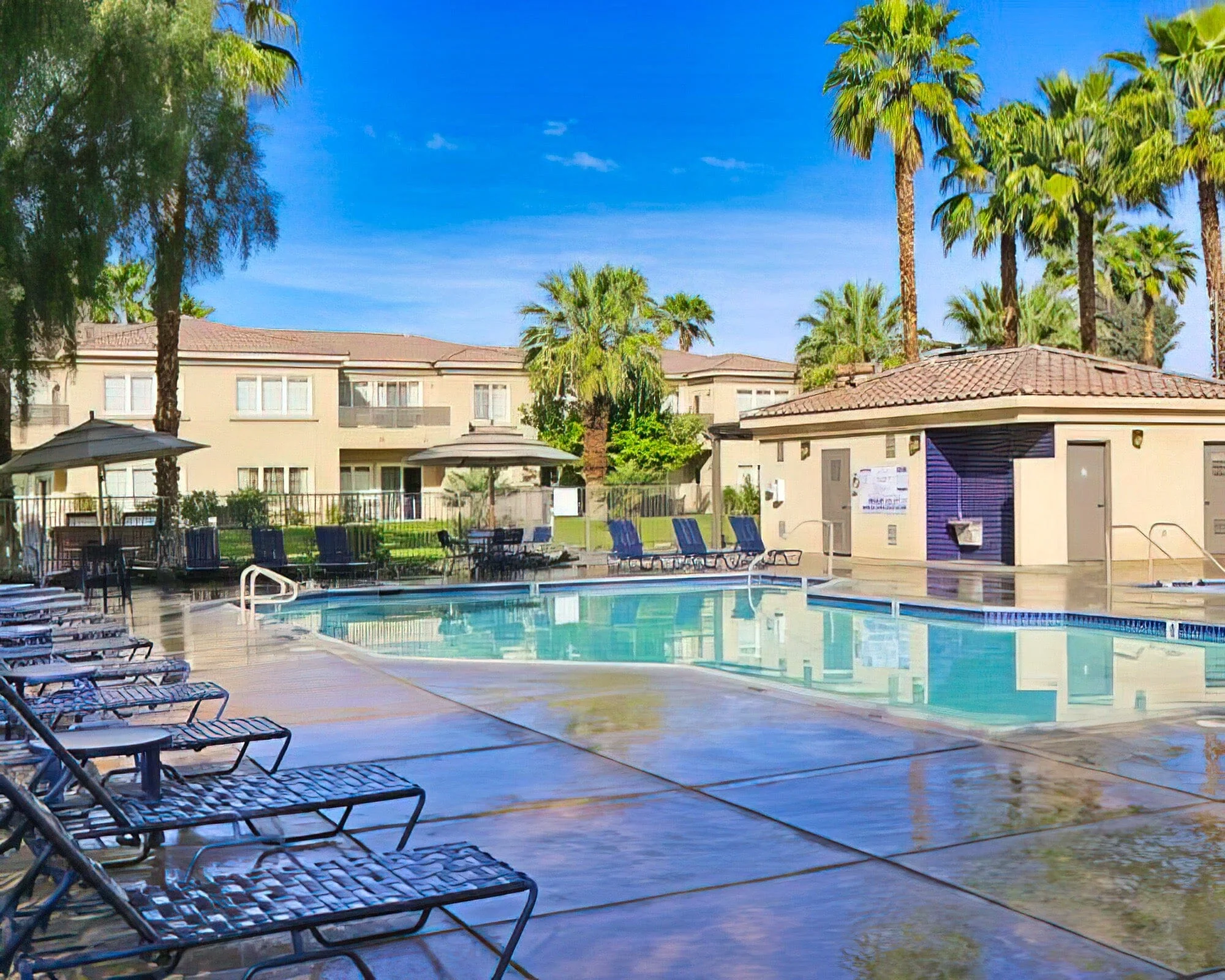Raintree's Cimarron Golf Resort Palm Springs - Image 18