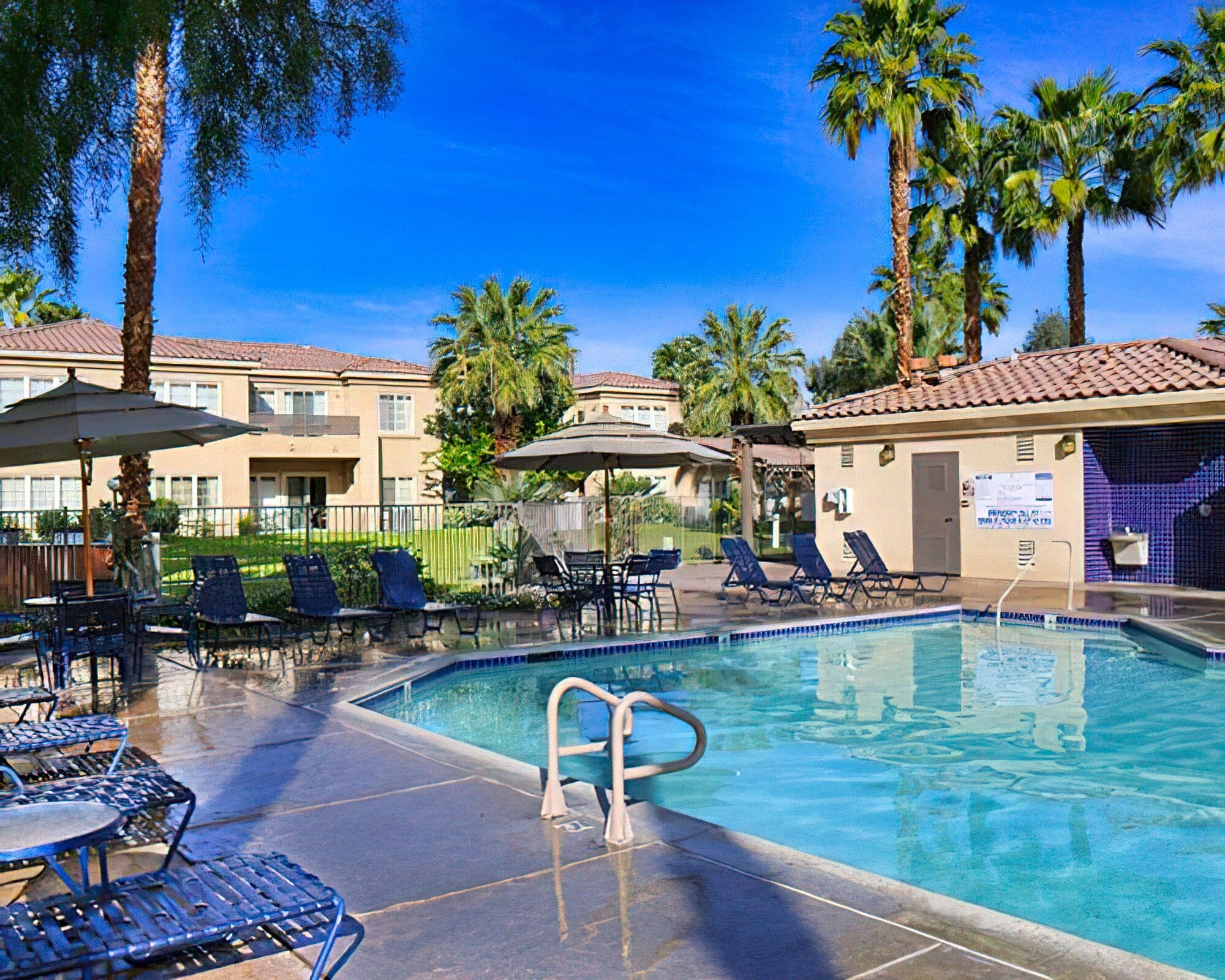 Raintree's Cimarron Golf Resort Palm Springs - Image 23