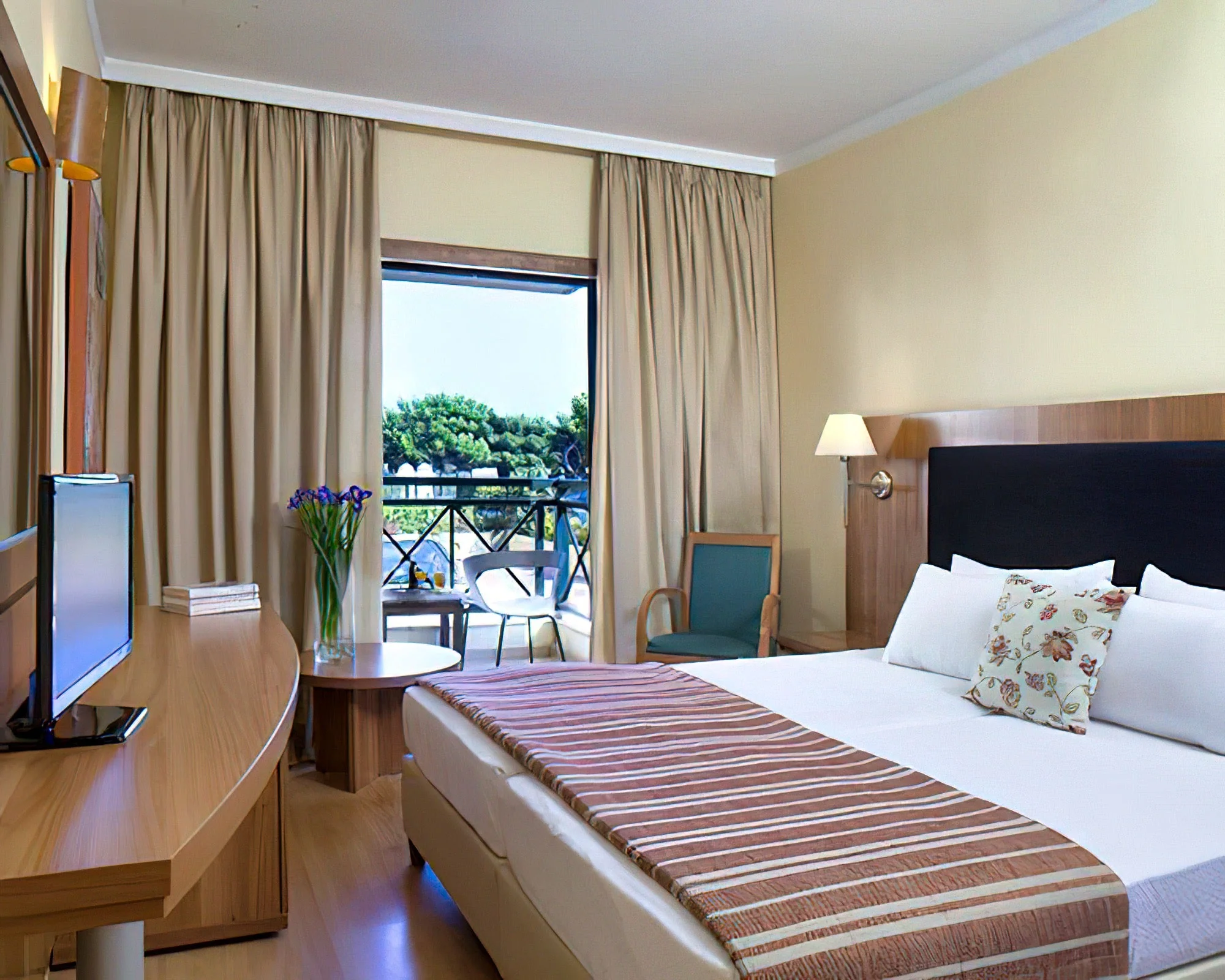 Ramada Attica Riviera by Wyndham - Image 8