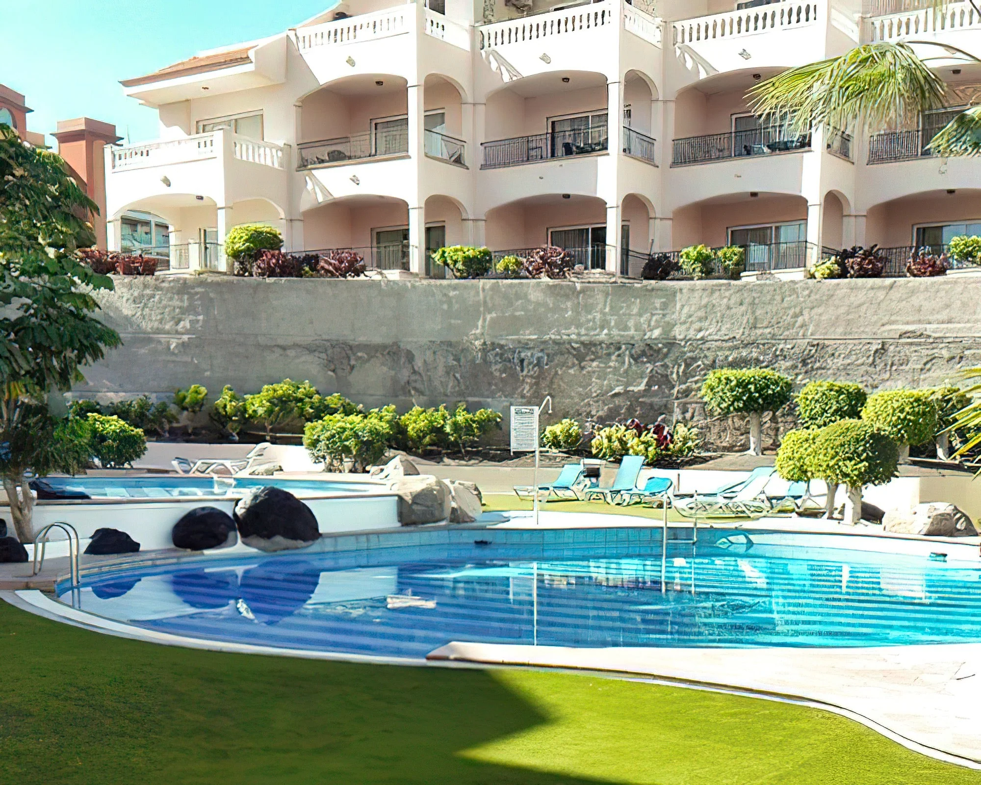 Royal Golf Park - Image 2