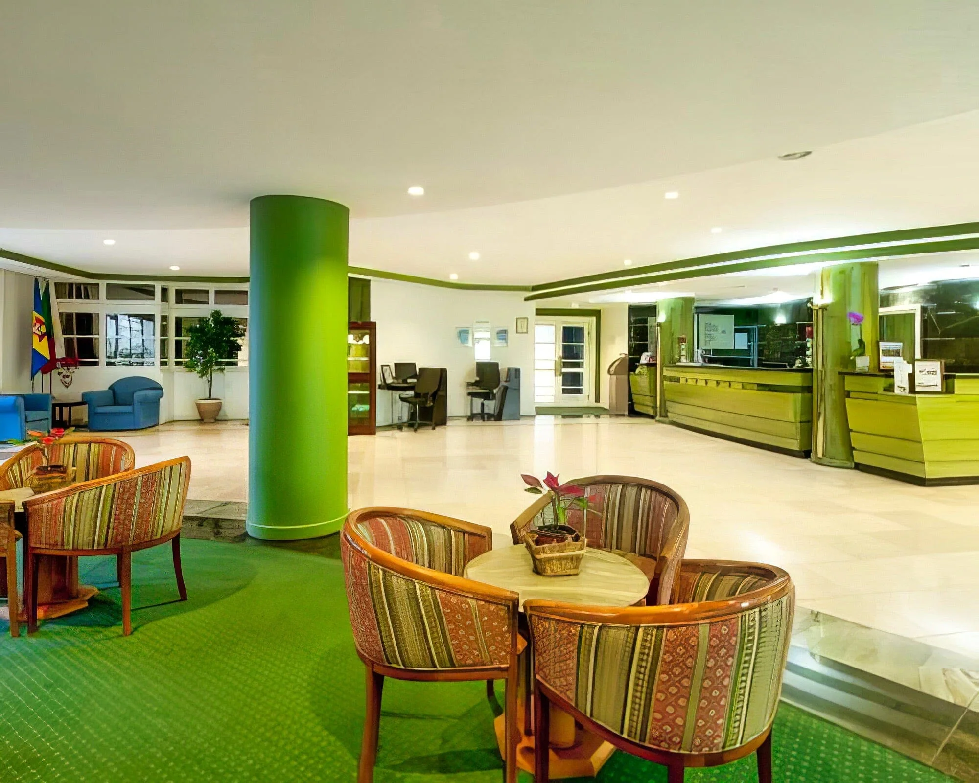 Hotel Royal Orchid - Image 17