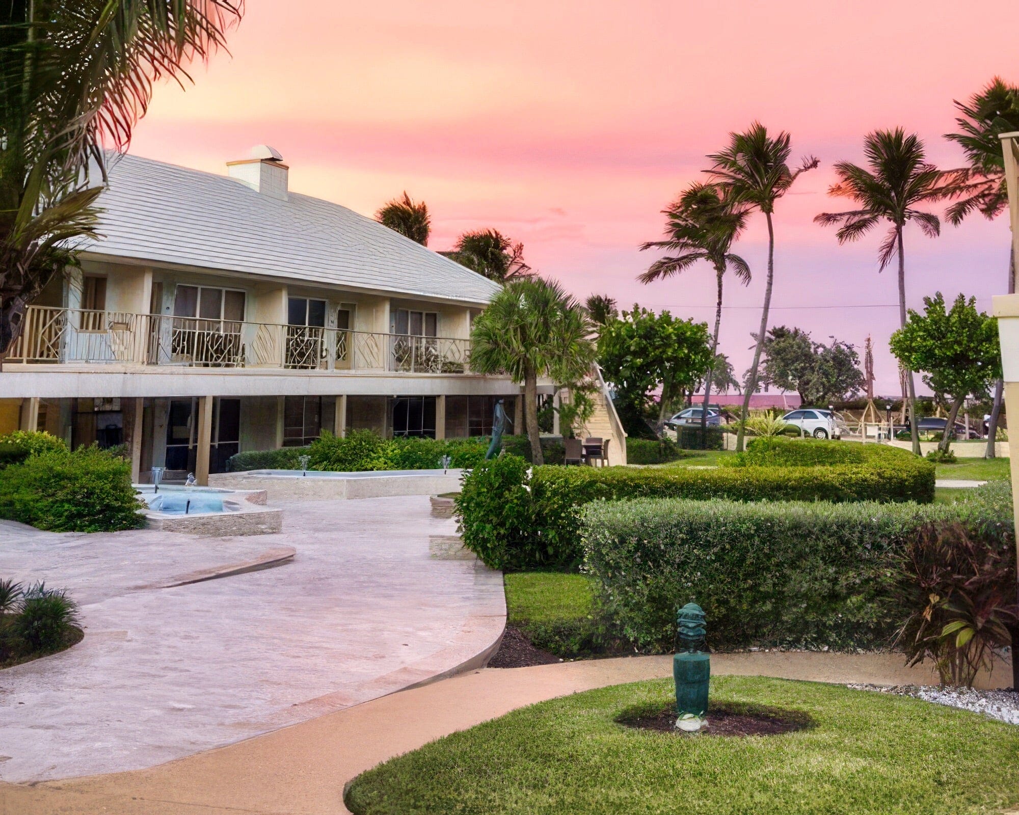 Dover House Resort