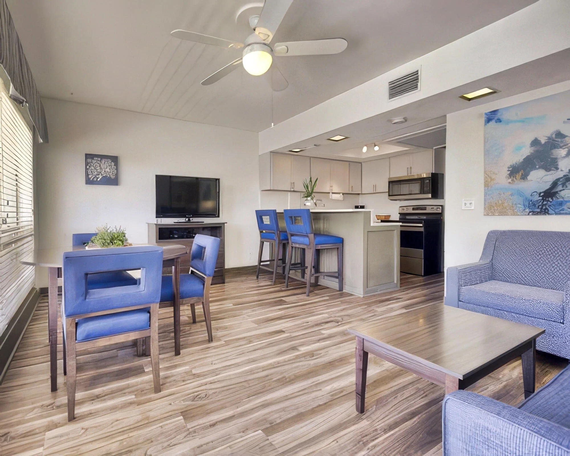 Dover House Resort - Image 11