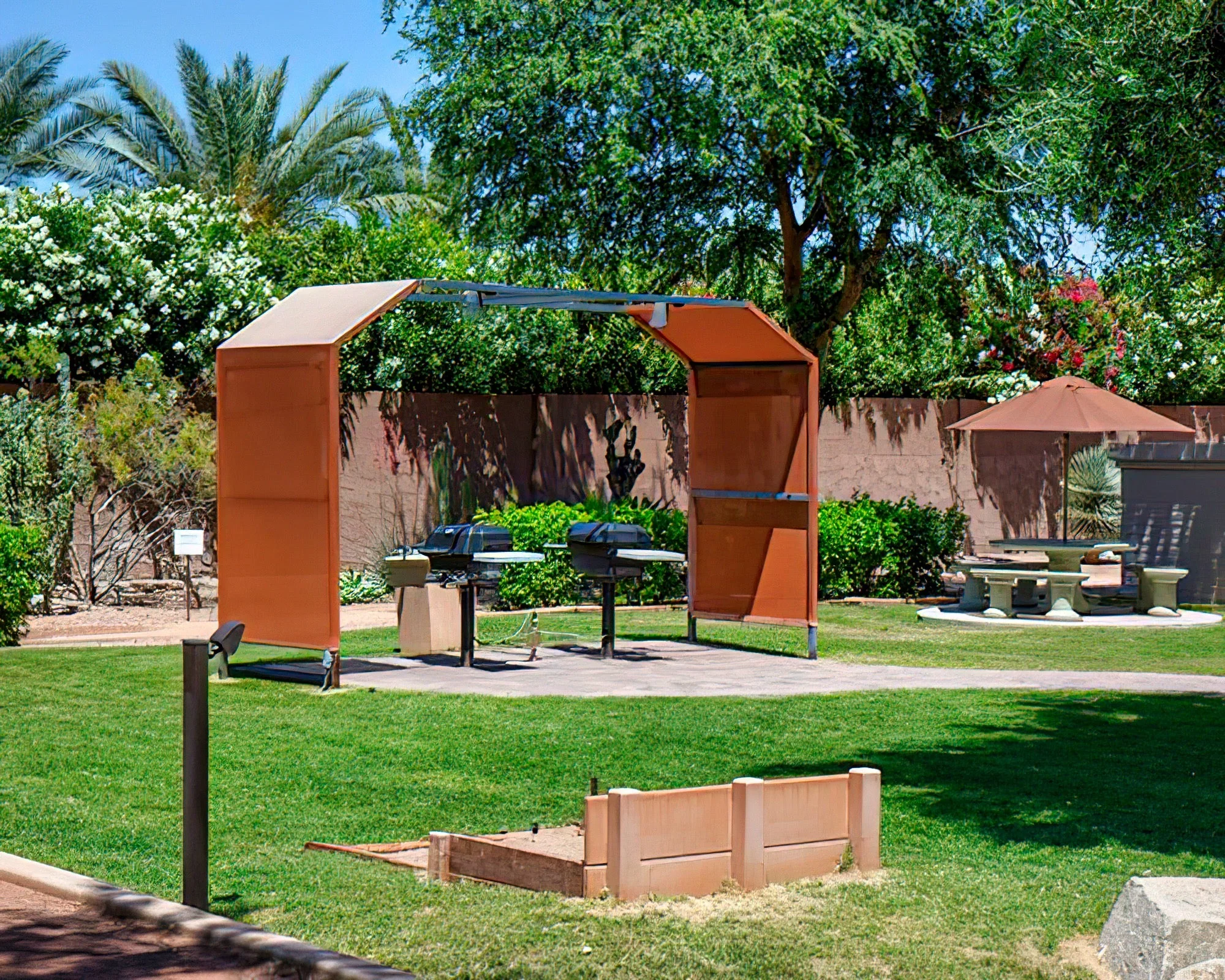 Scottsdale Camelback Sapphire Resort - Image 25