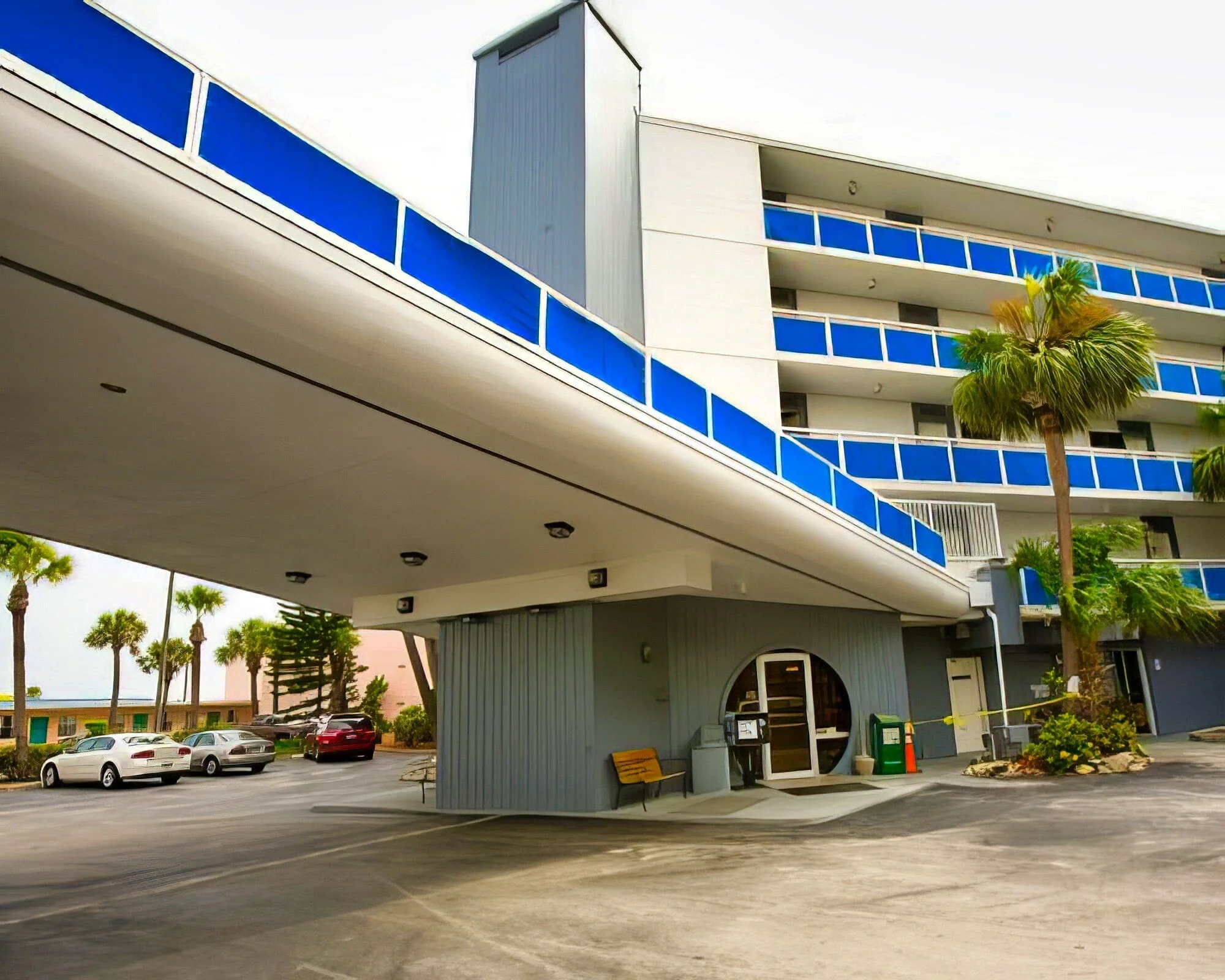 Sea Club IV Resort - Image 10