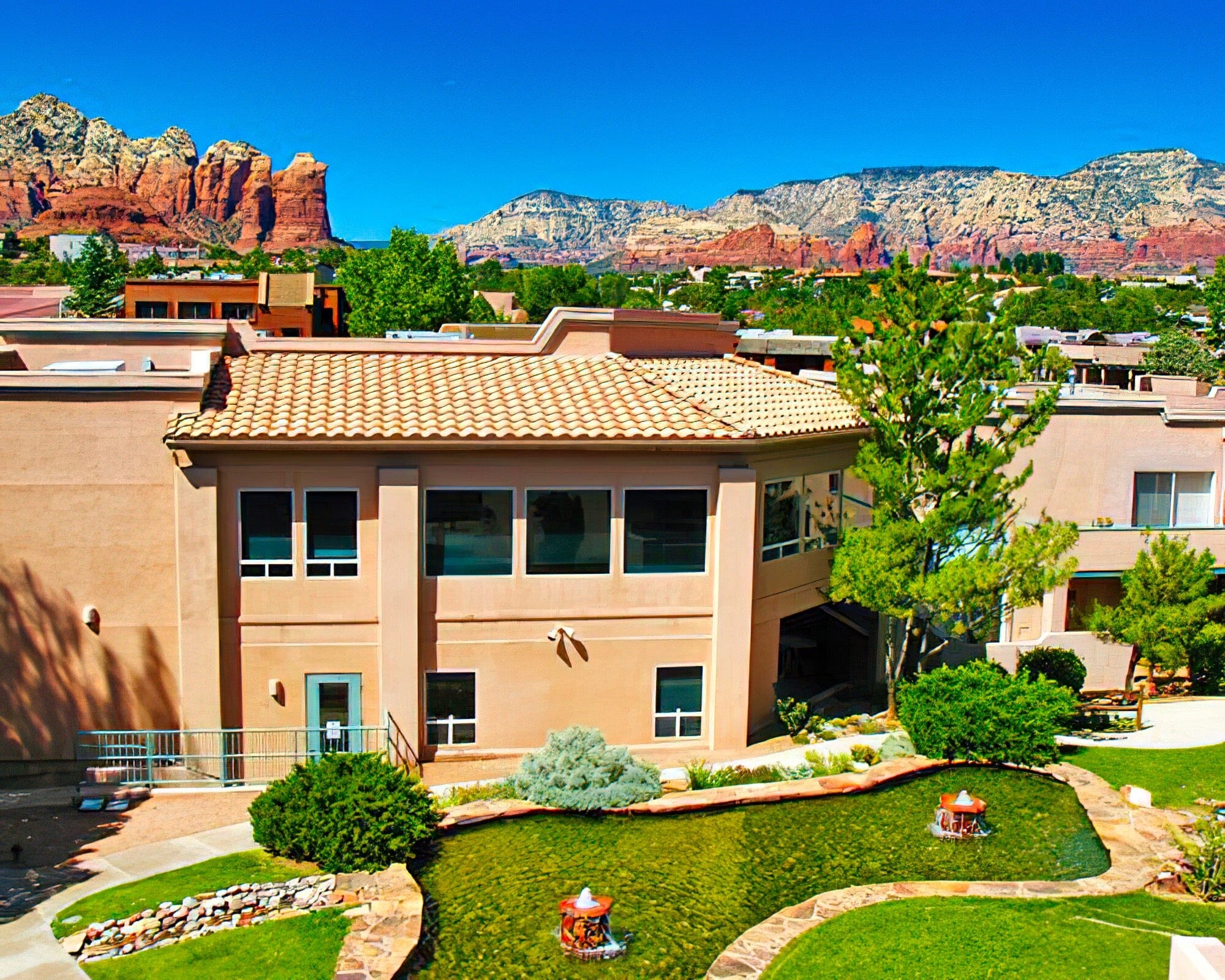 Sedona Springs Resort - Image 2