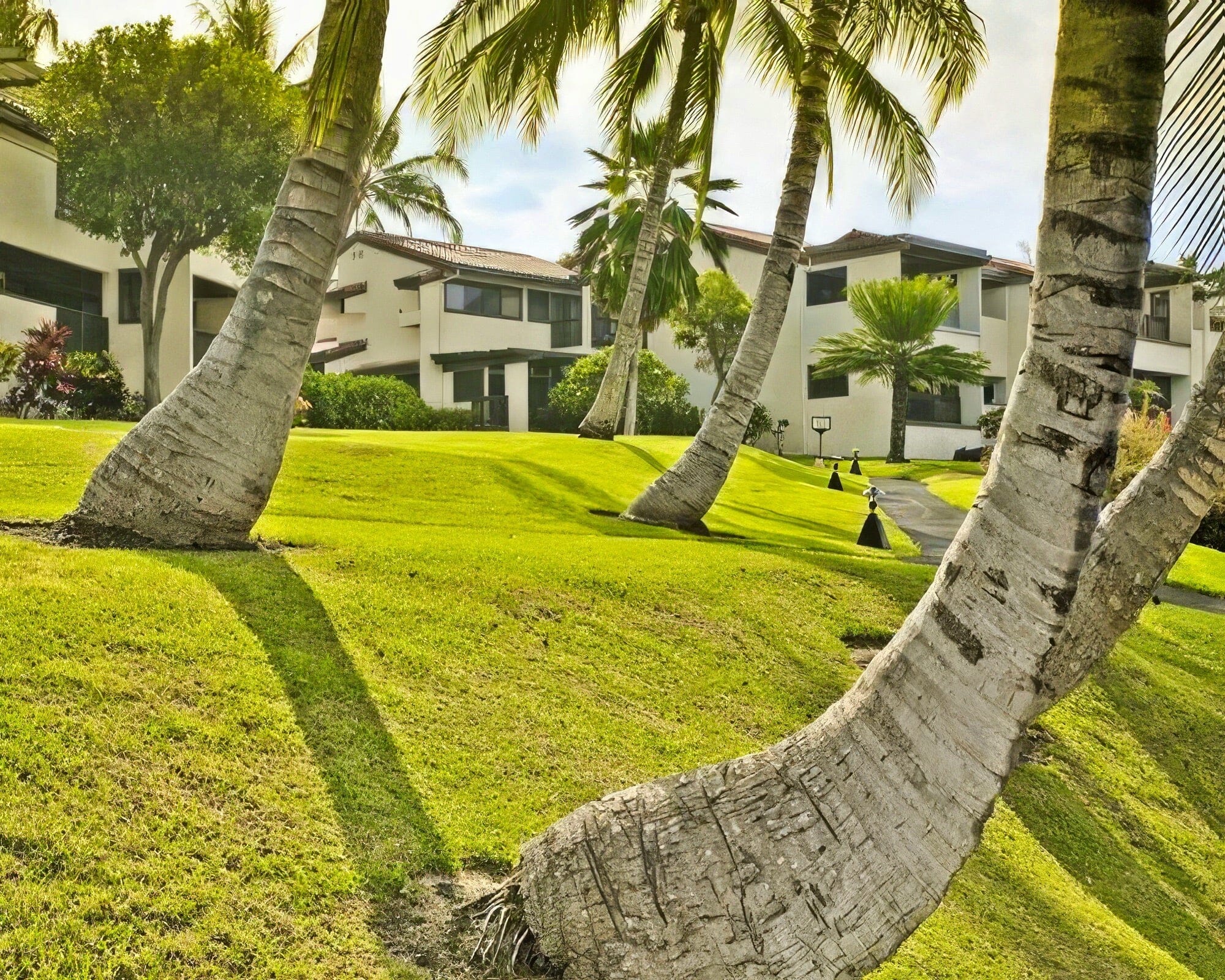 Shell Vacations Club at Kona Coast Resort - Image 14