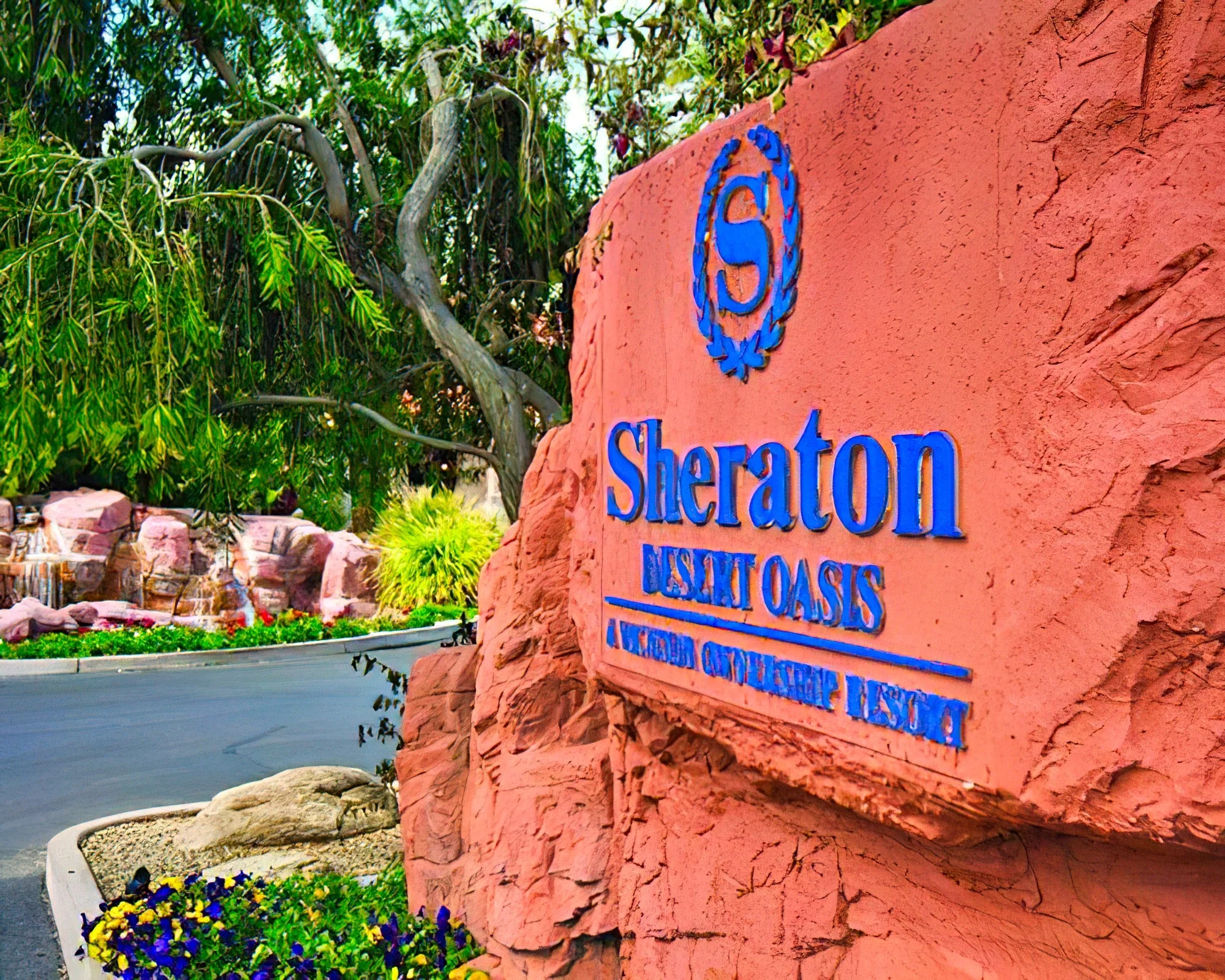 Sheraton Desert Oasis - Image 3