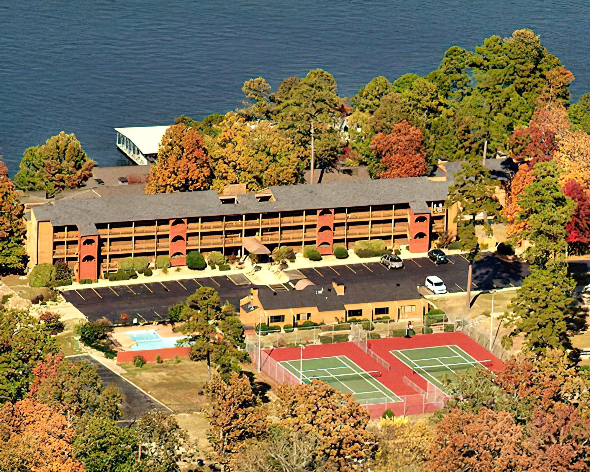 South Shore Lake Resort - Image 4