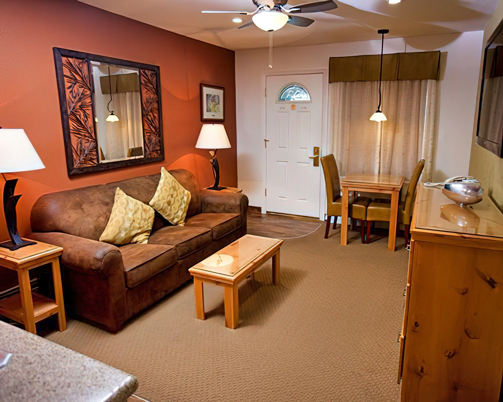 Stardust Lodge - Image 4