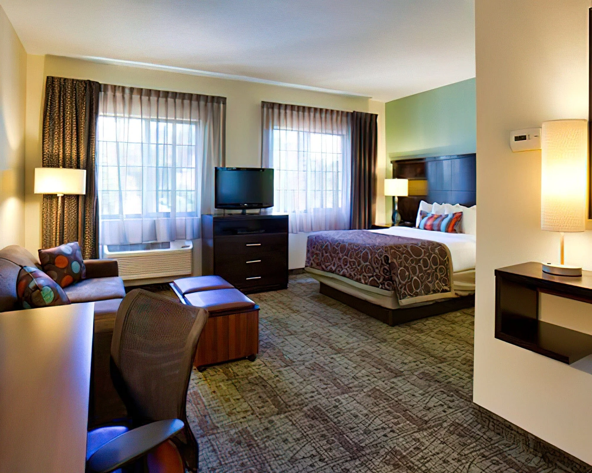 Staybridge Suites Naples - Gulf Coast - Image 5