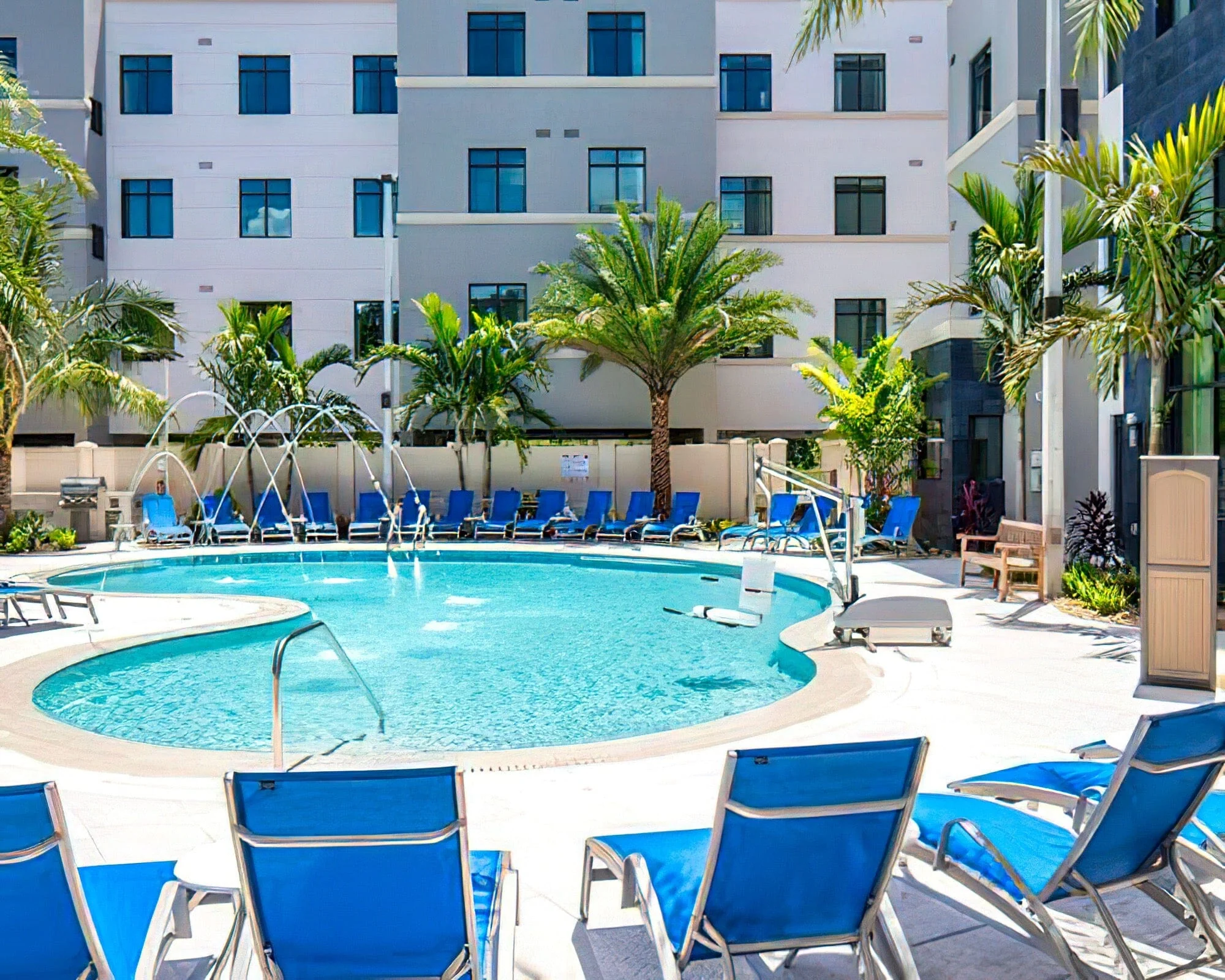 Staybridge Suites Naples Marco Island - Image 11