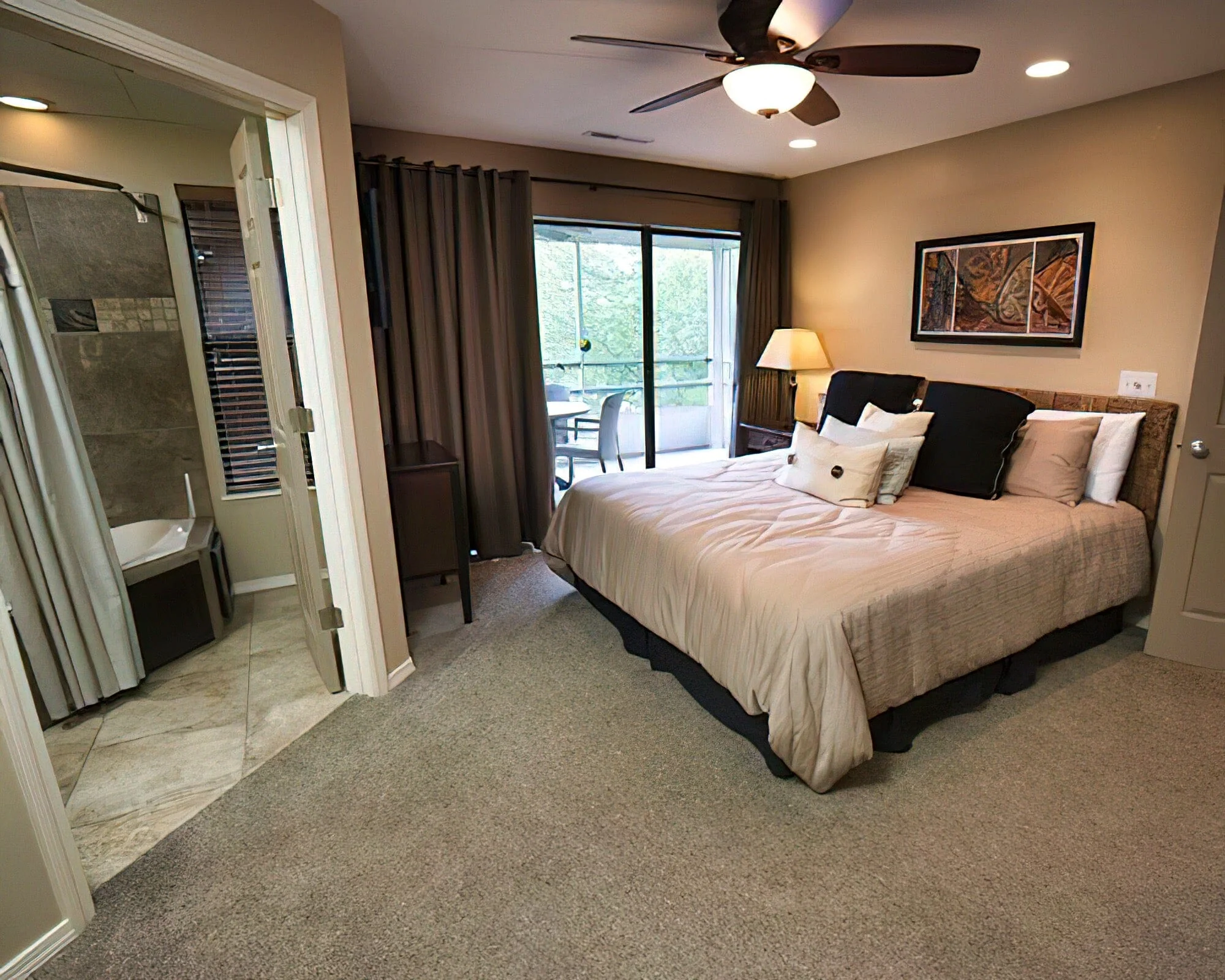 Still Waters Vacation Resort - Image 4