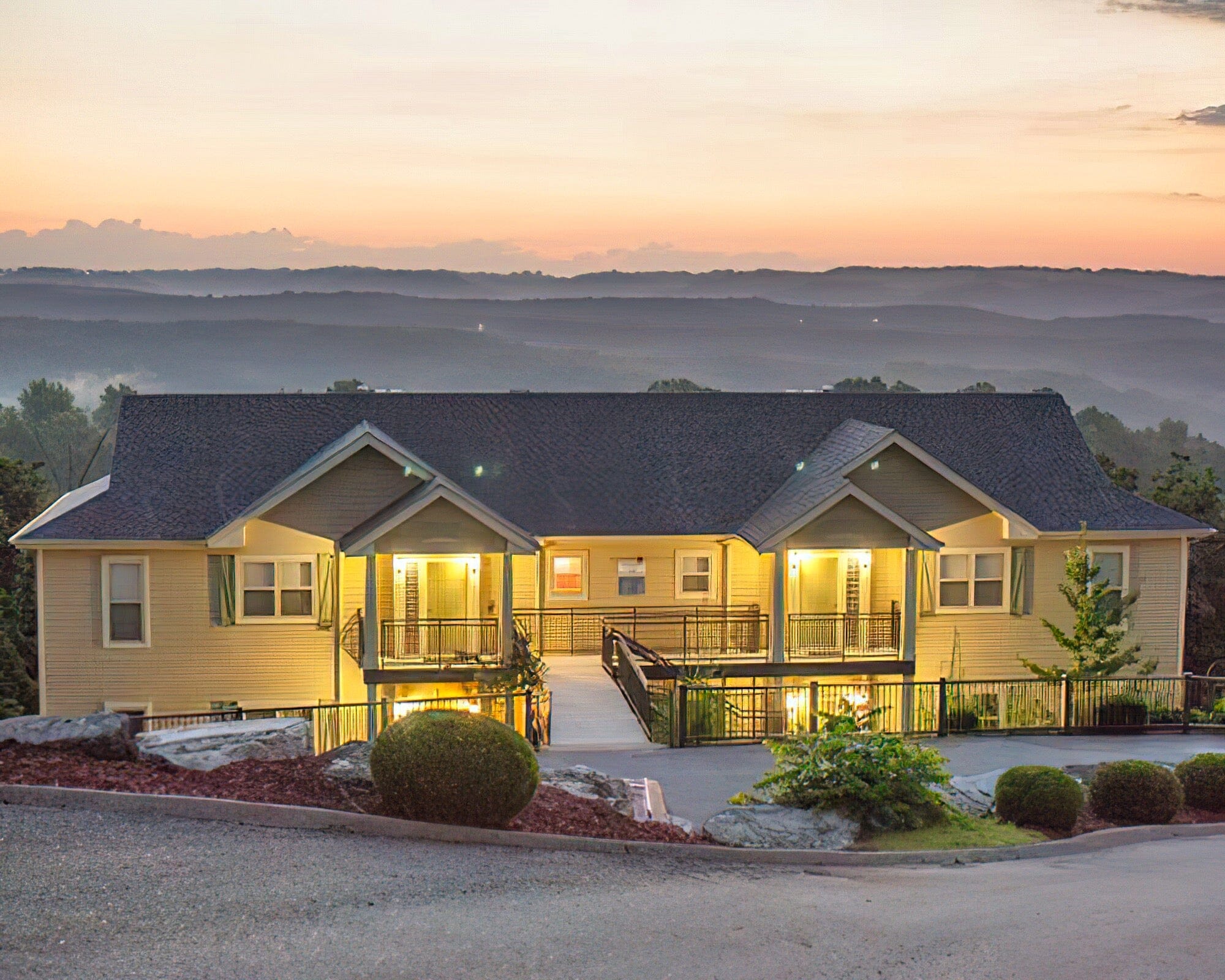 Stonebridge Village Condominiums - Image 6