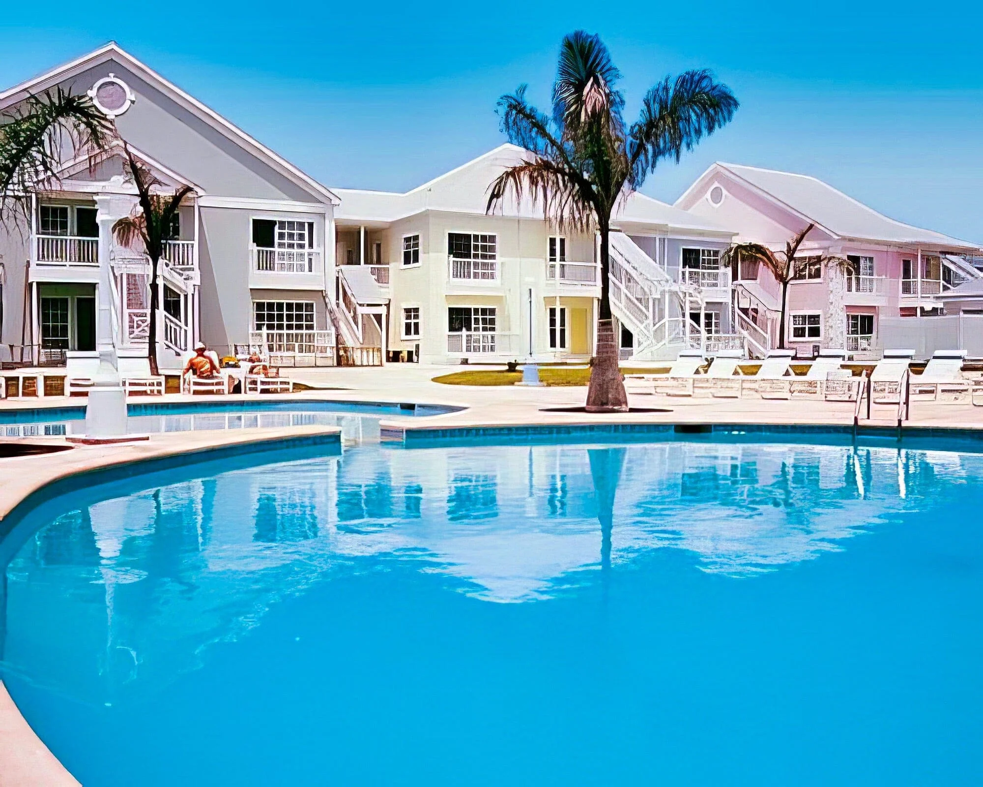 Sandyport Beach Resort - Image 2