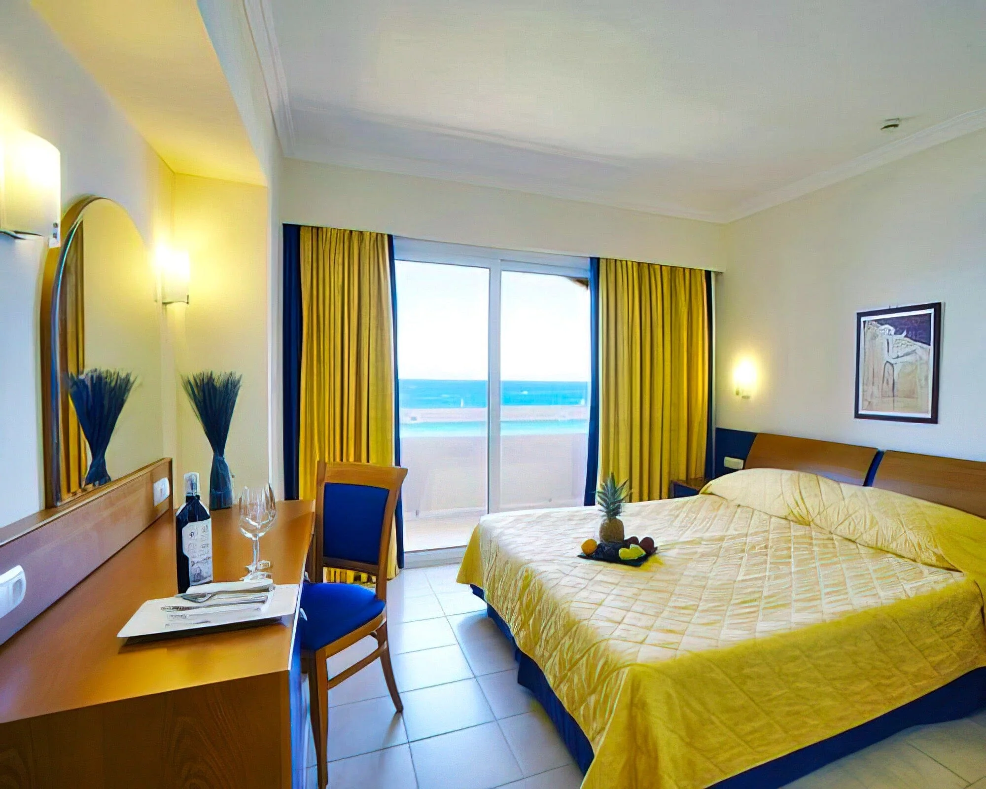 Sun Beach Hotel - Image 3