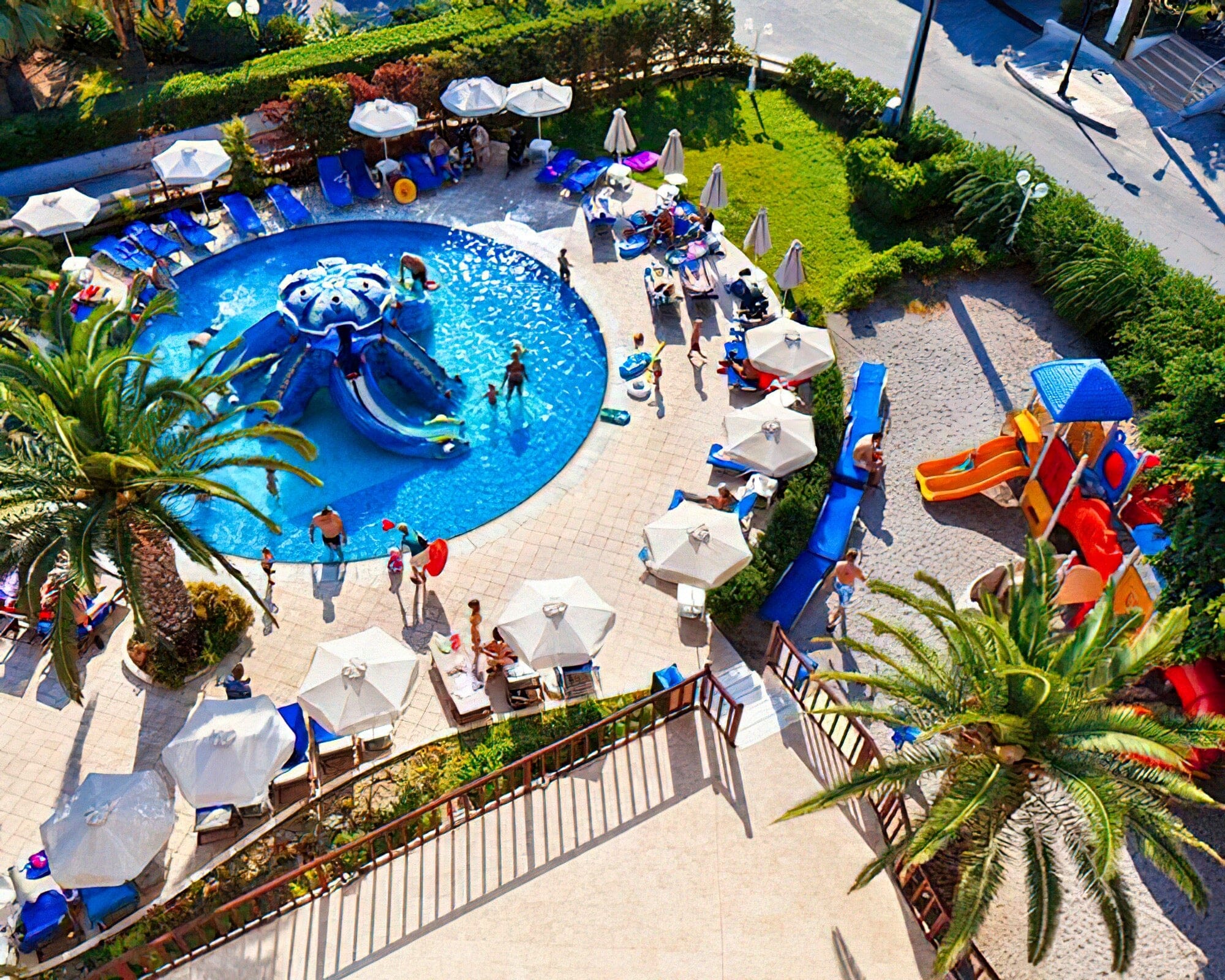 Sun Beach Hotel - Image 7