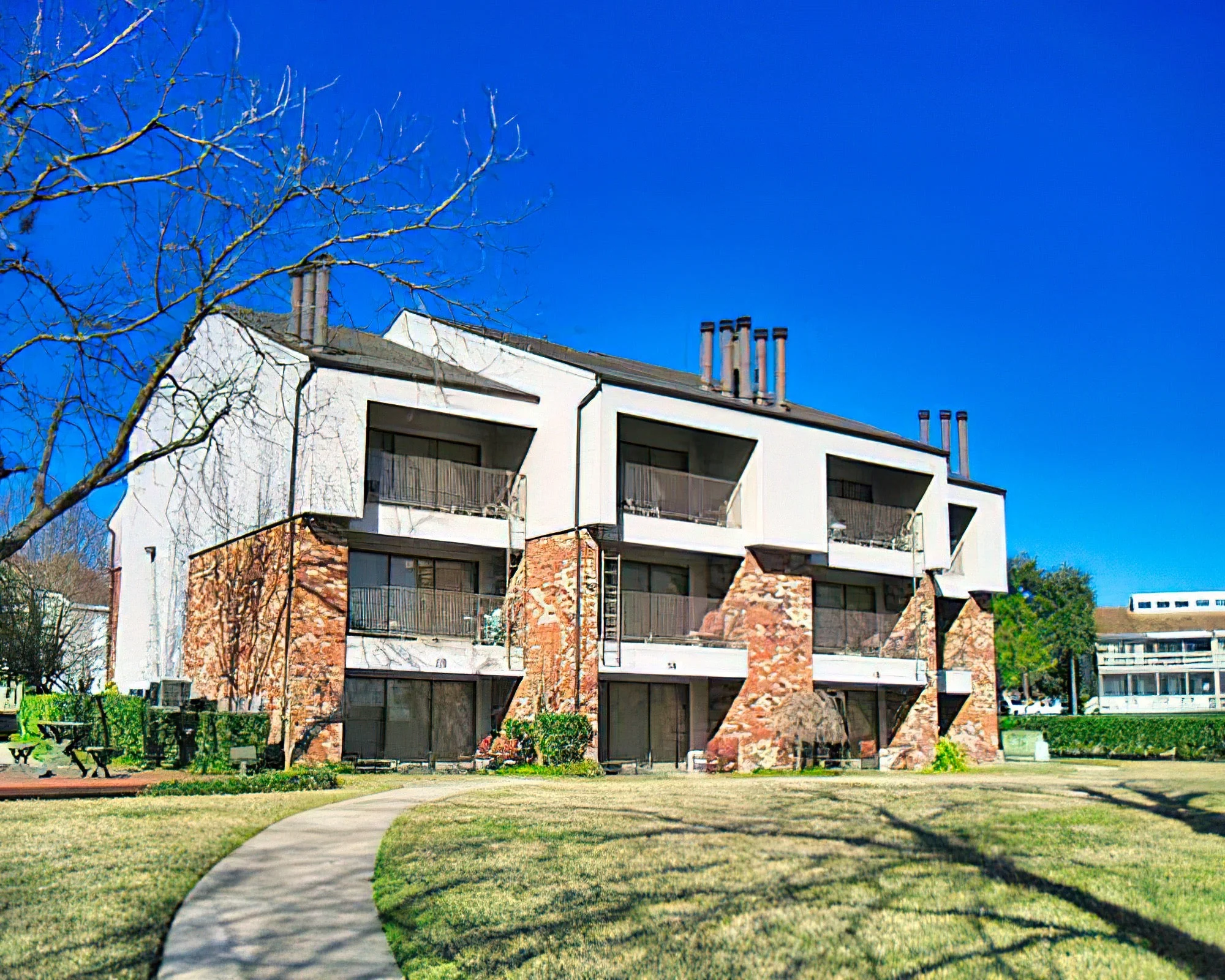 Sweetwater at Lake Conroe - Image 4