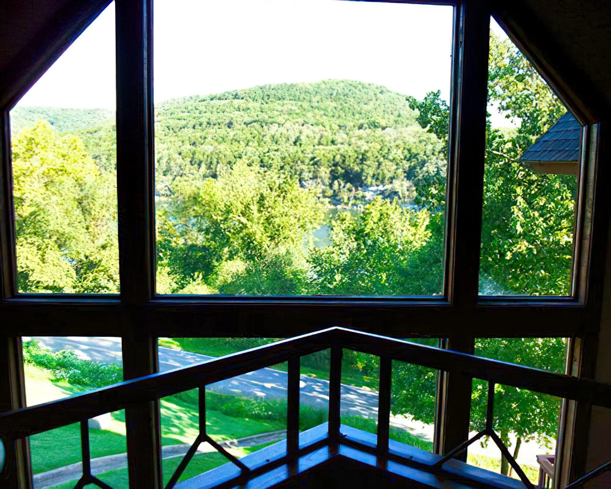 Table Rock Landing On Holiday Island - Image 6