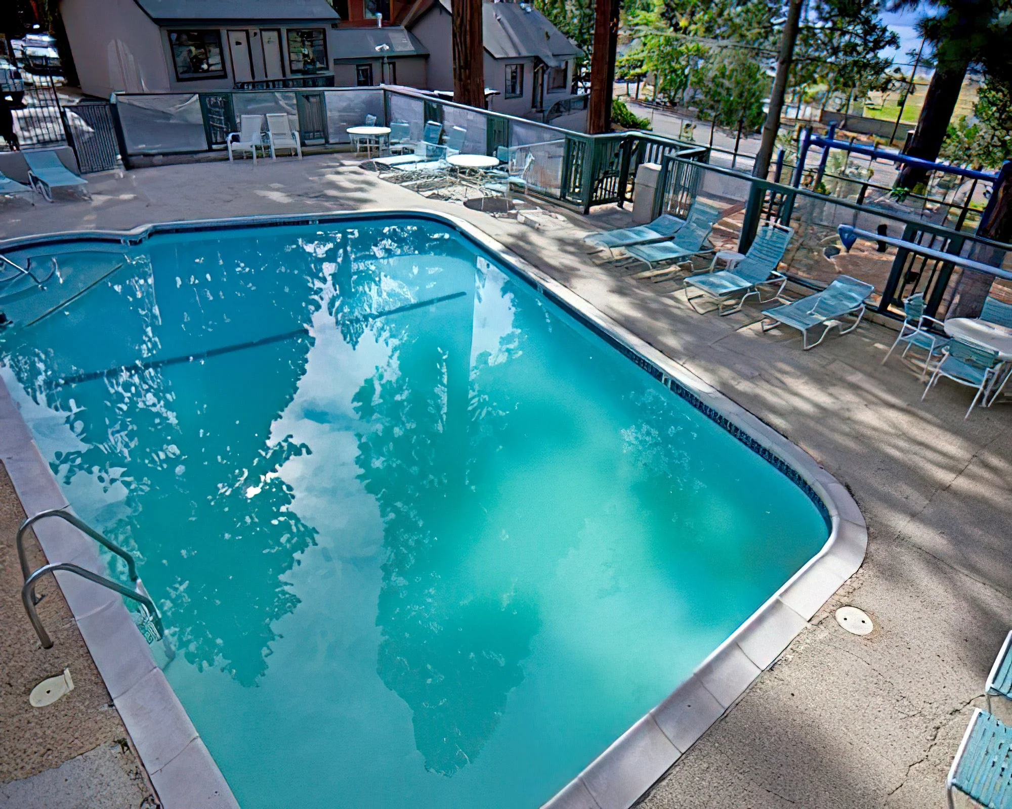 Tahoe Sands Resort - Image 5
