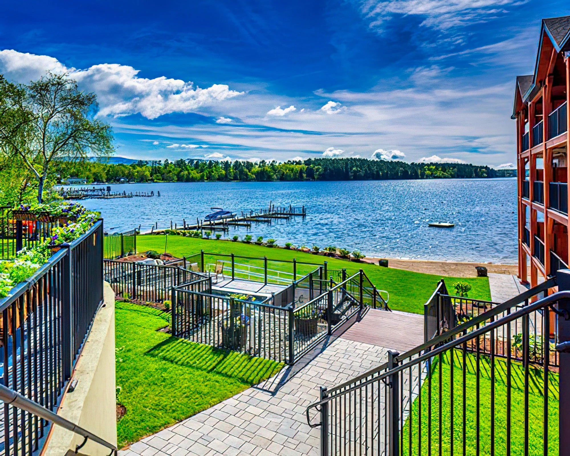 The Center Harbor Inn - Image 5
