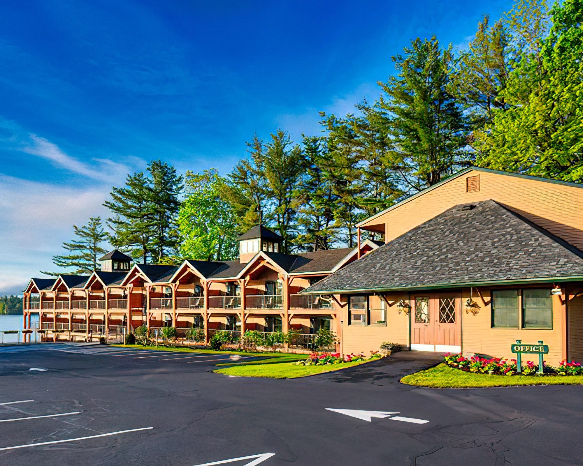 The Center Harbor Inn - Image 6