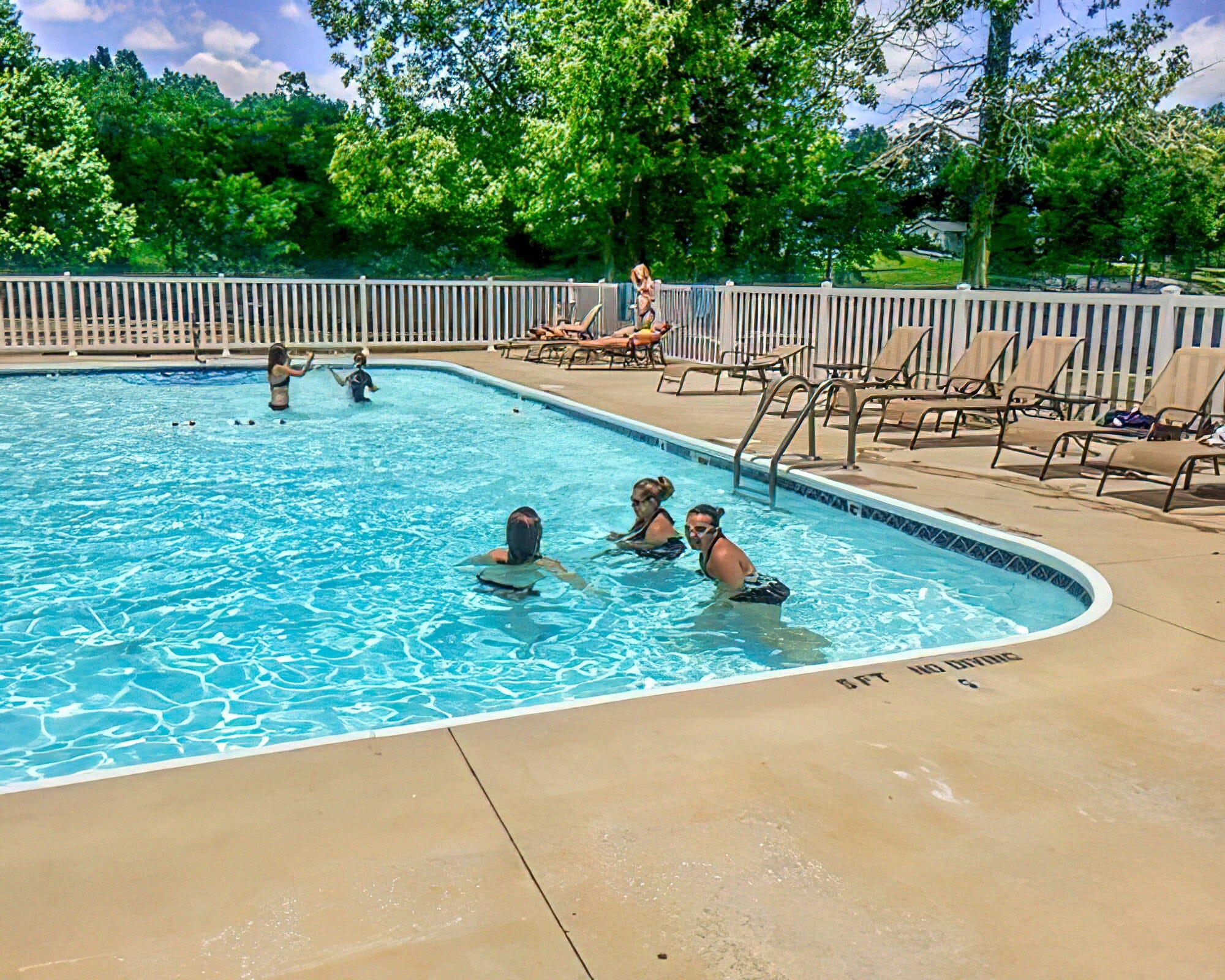 Crown Point Resort - Image 23