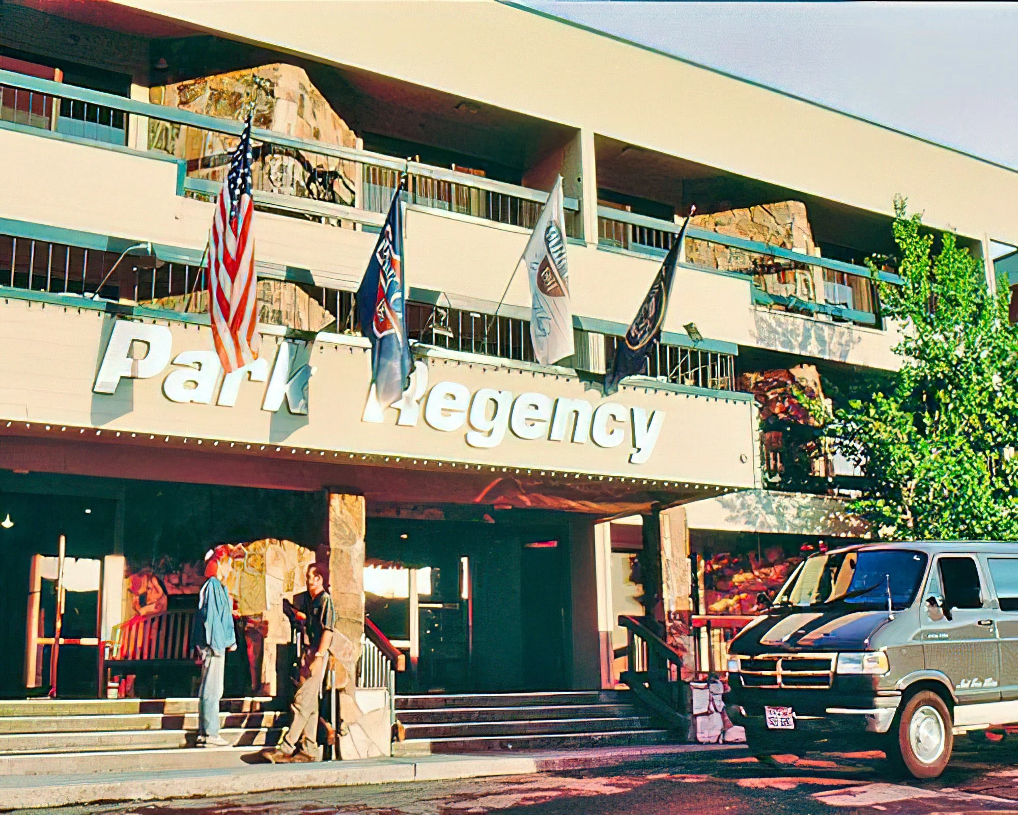 Park Regency Resort - Image 9