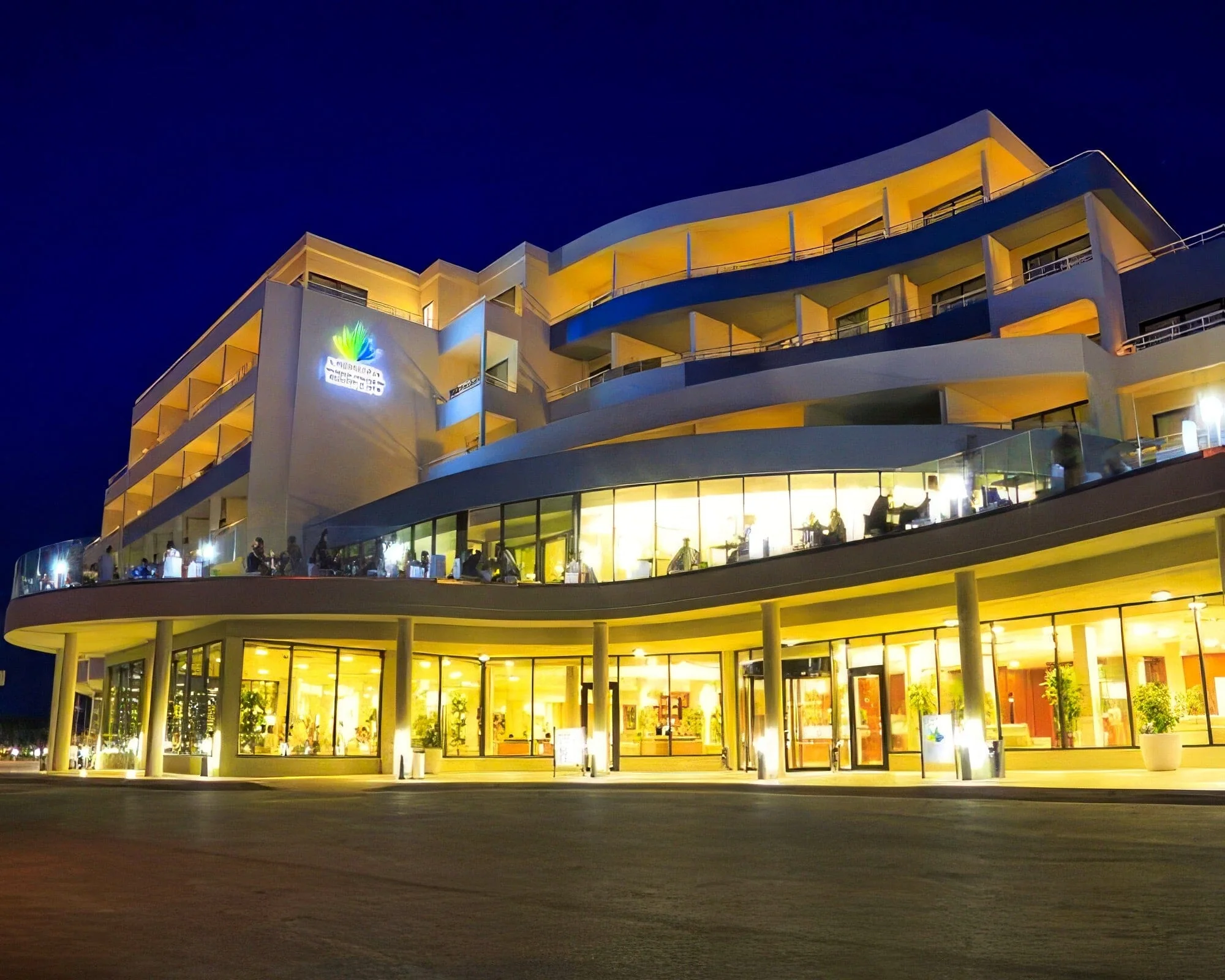The Riviera Resort and Spa - Image 3