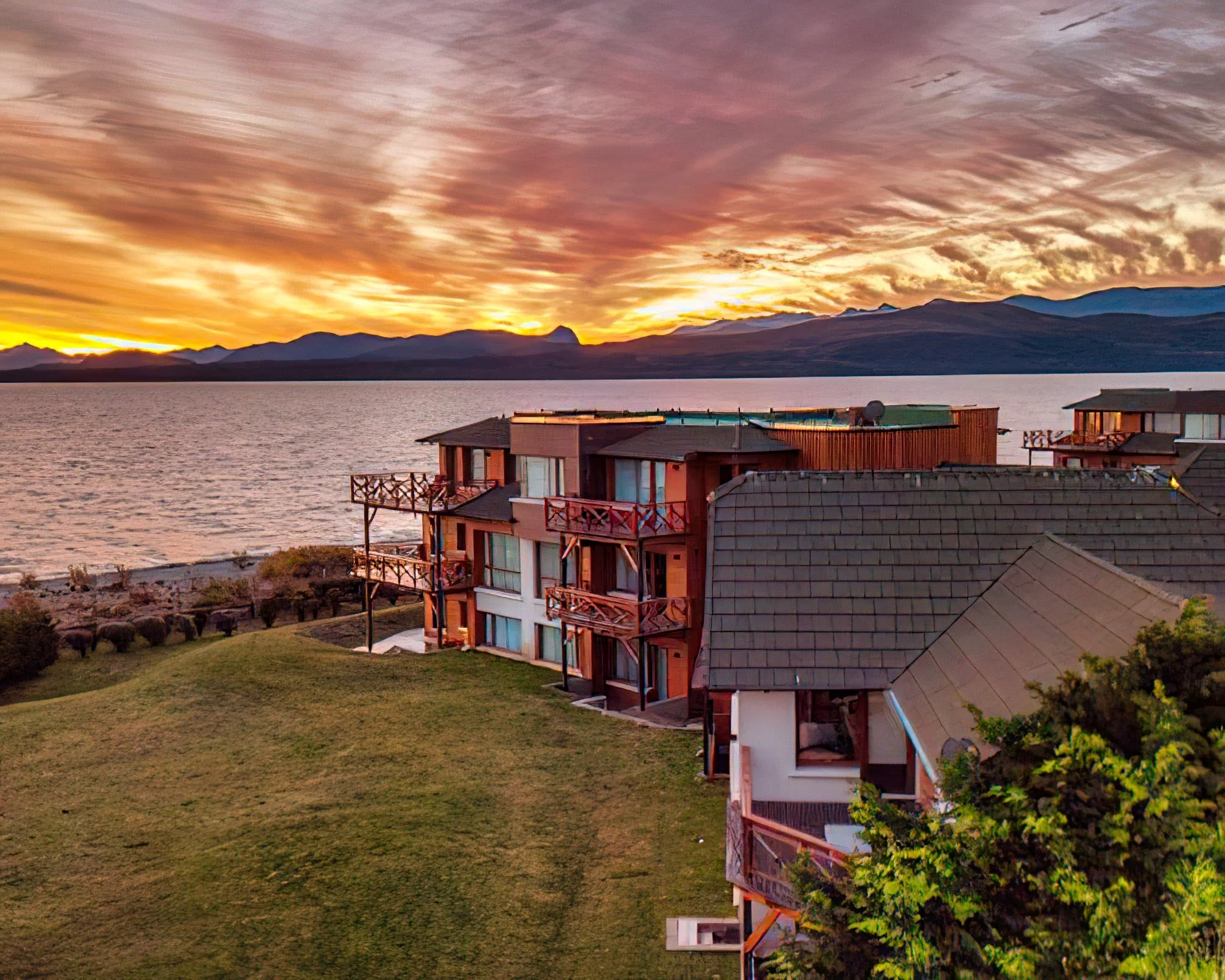 Villa Huapi Luxury Resort - Image 12