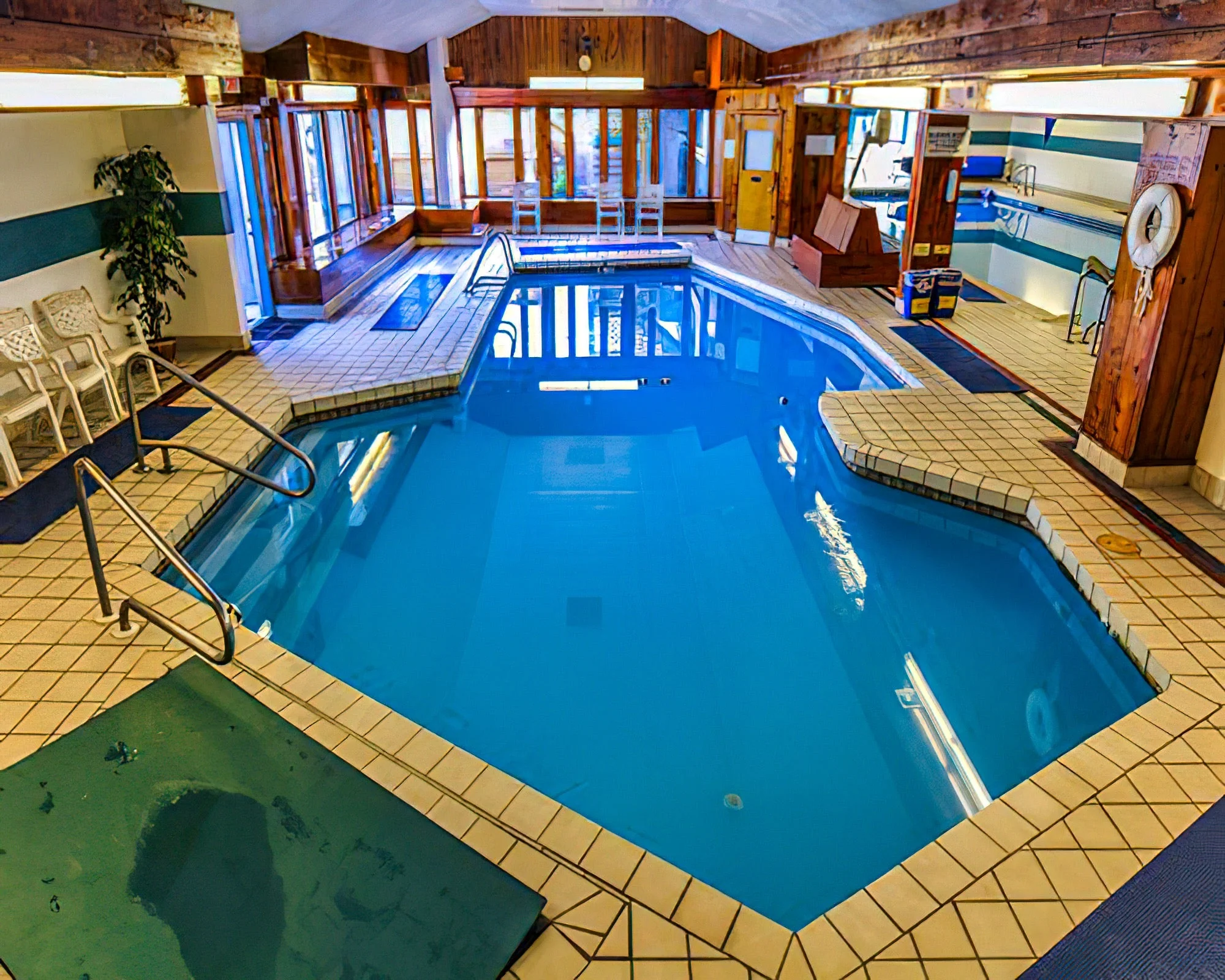 Village of Loon Mountain Lodges - Image 4