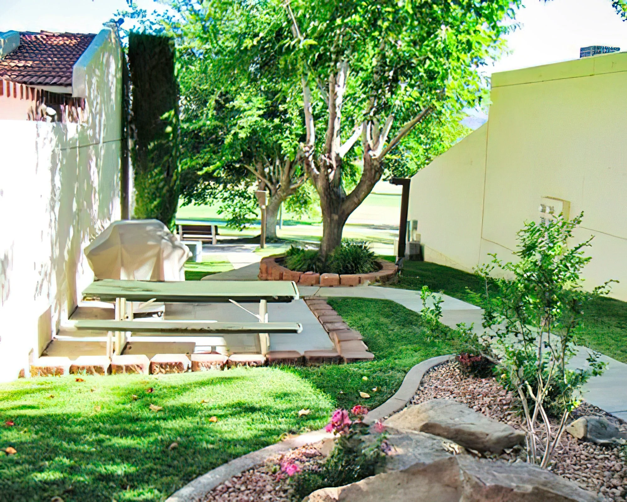 Villas at Southgate - Image 16