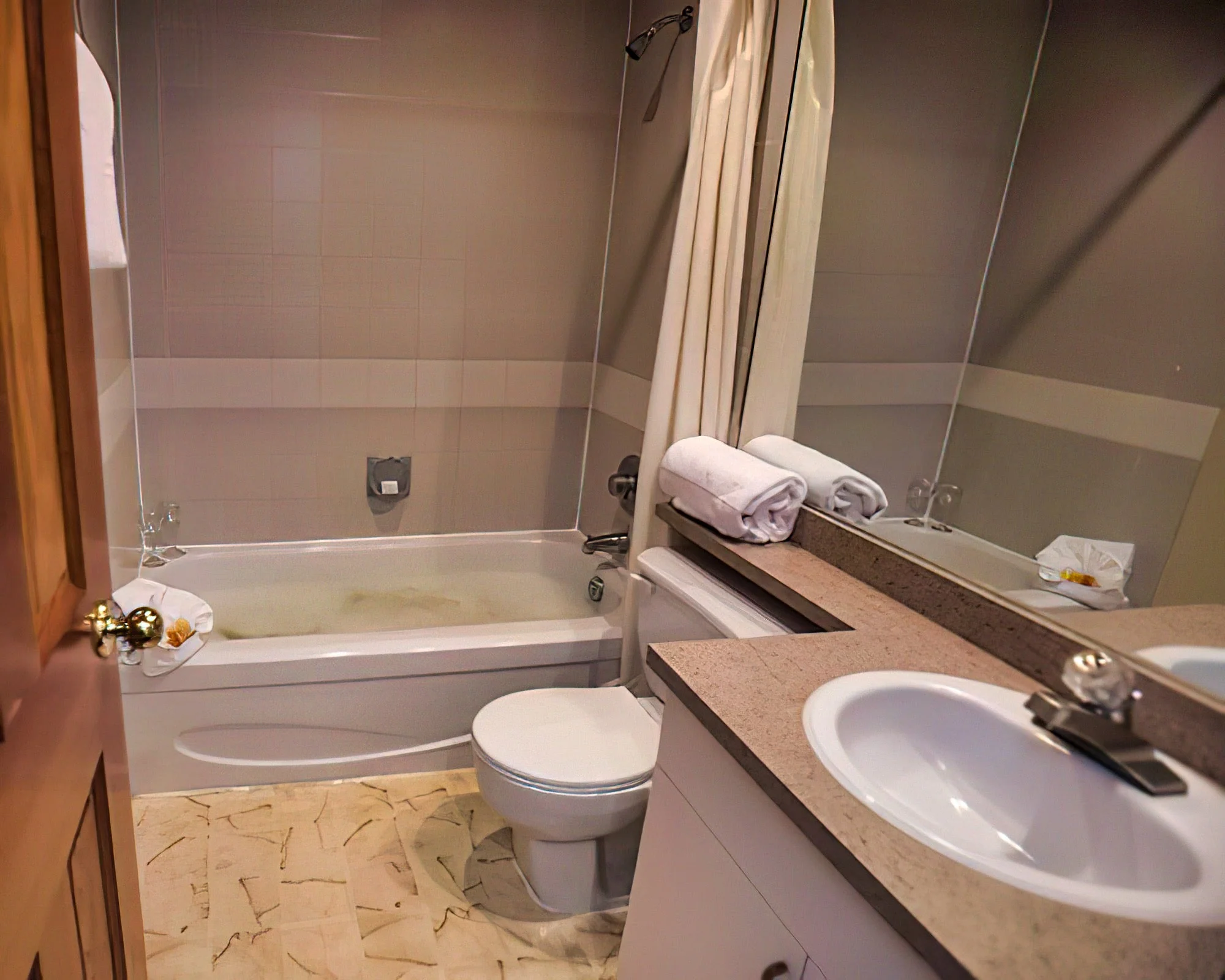 Whistler Vacation Club At Lake Placid Lodge - Image 15