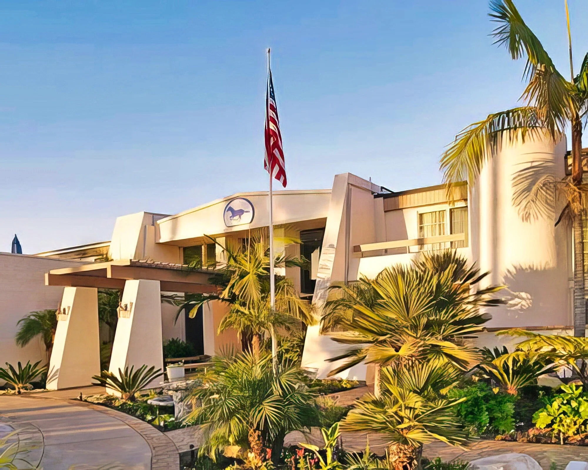 Winners Circle Resort - Image 3