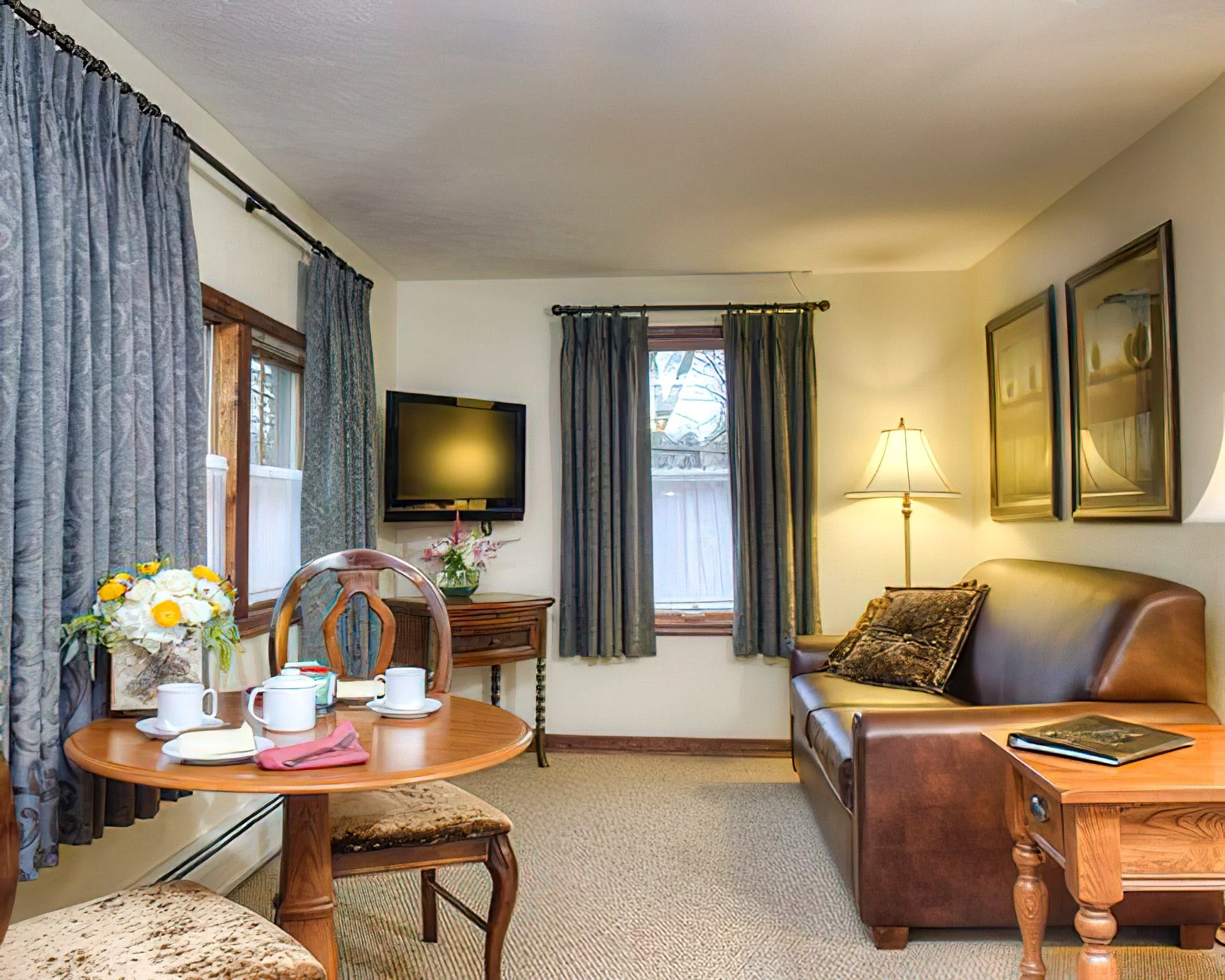 Woodfield Manor - Image 3