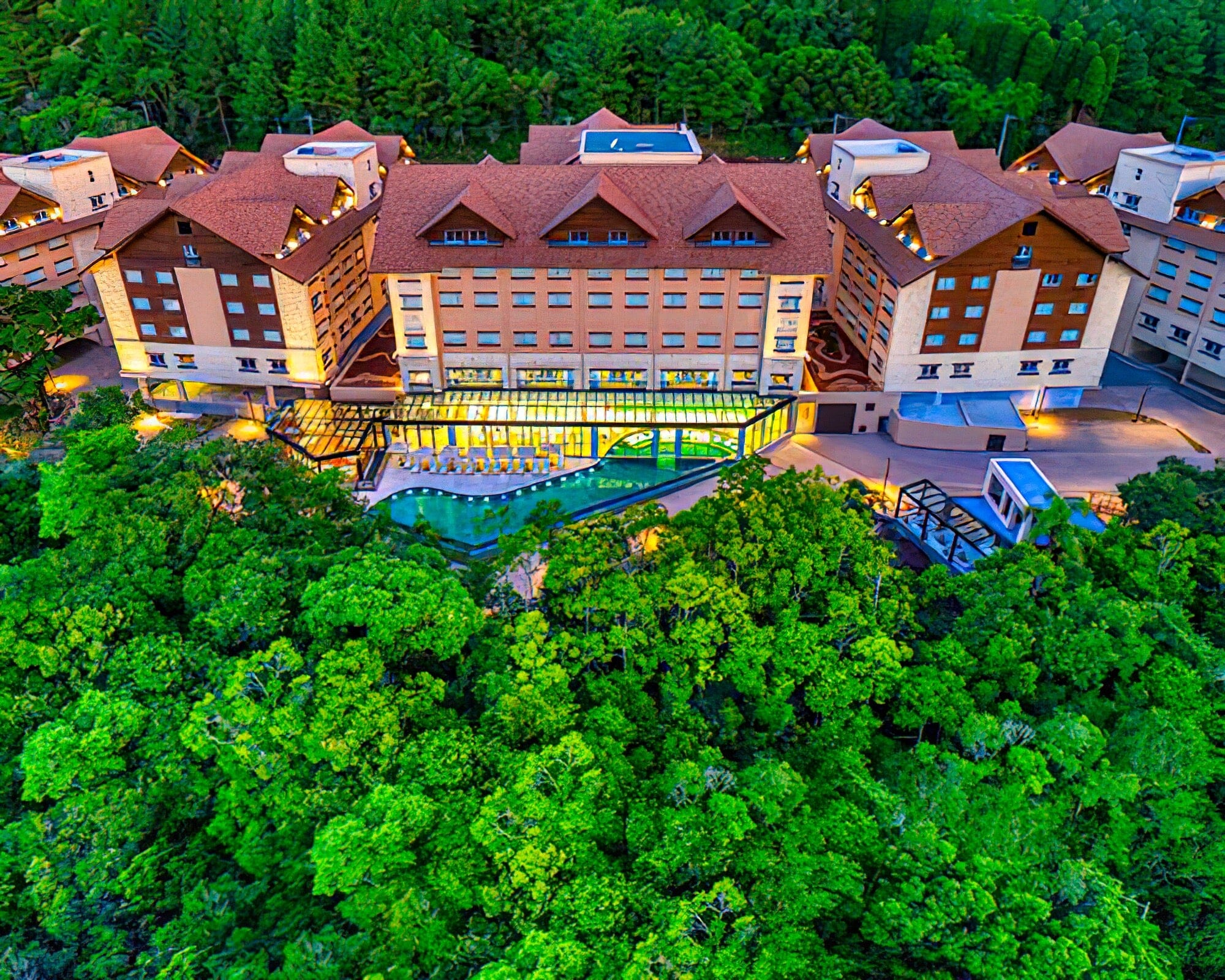 Wyndham Gramado Termas Resort & Spa - Image 2
