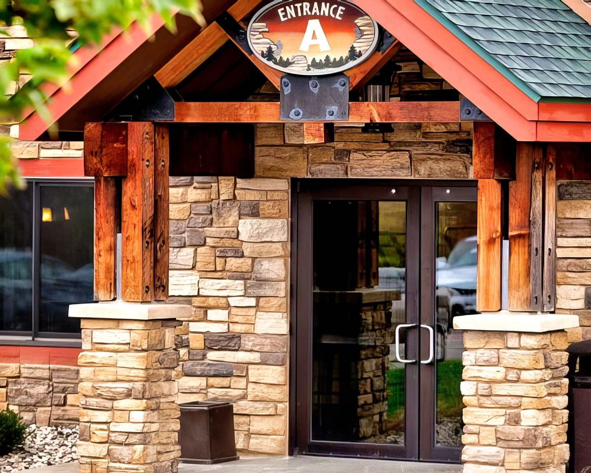 Wyndham Vacation Resorts At Glacier Canyon - Image 7