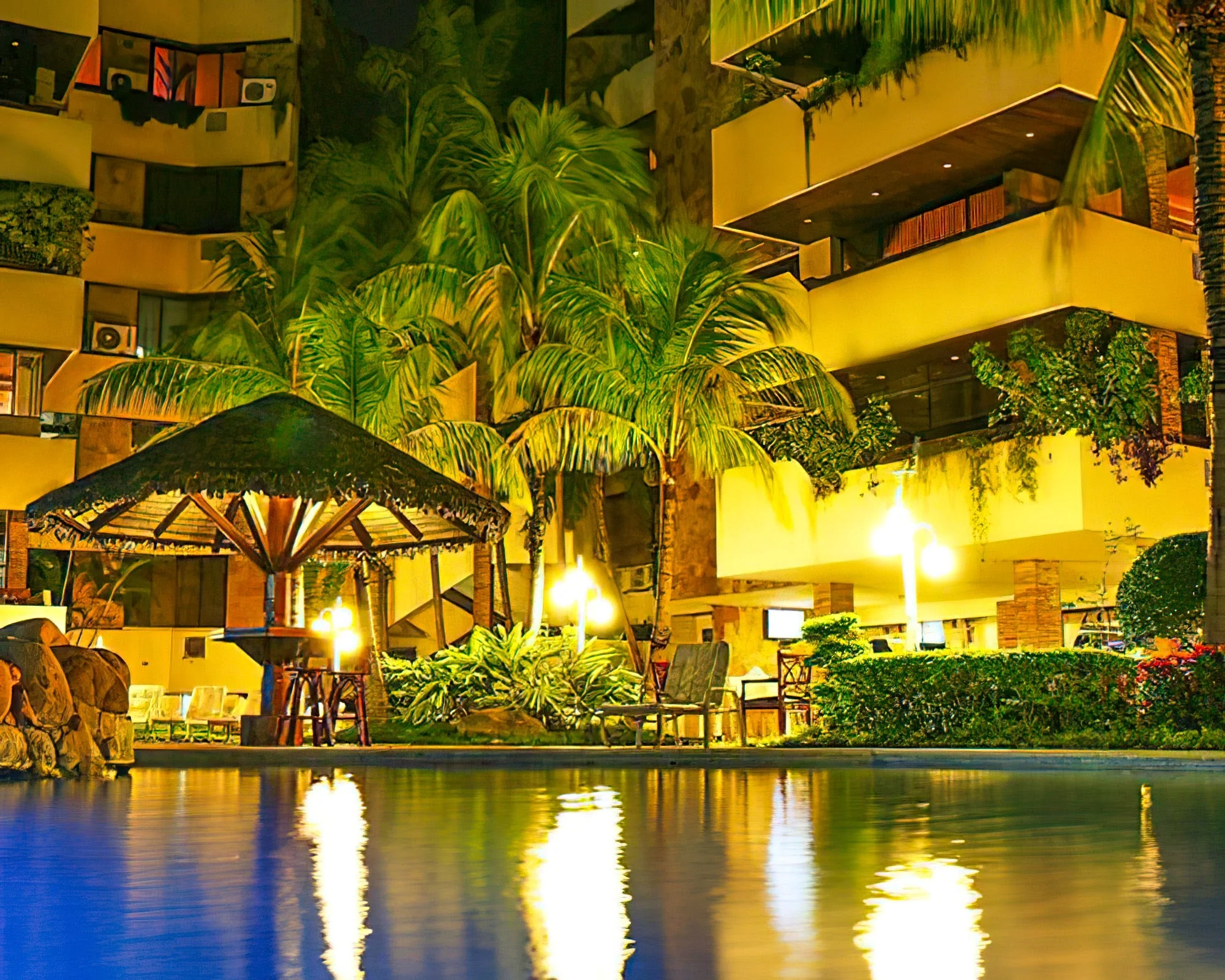 Yotaú All Suites Hotel - Image 18
