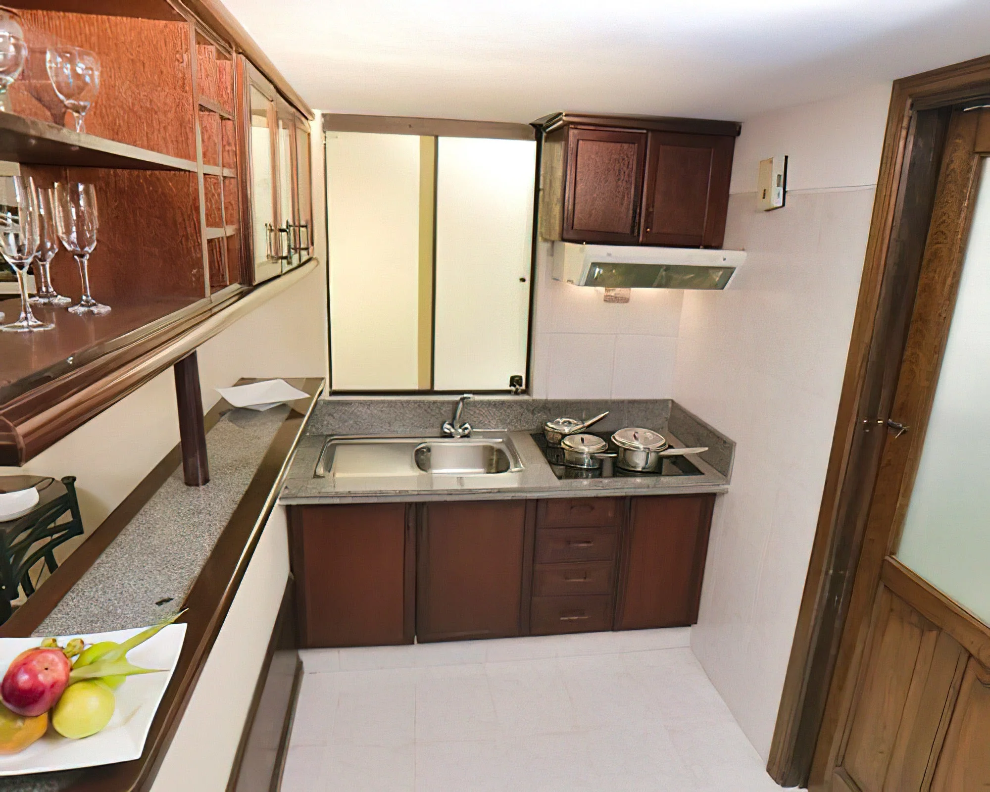 Yotaú All Suites Hotel - Image 19