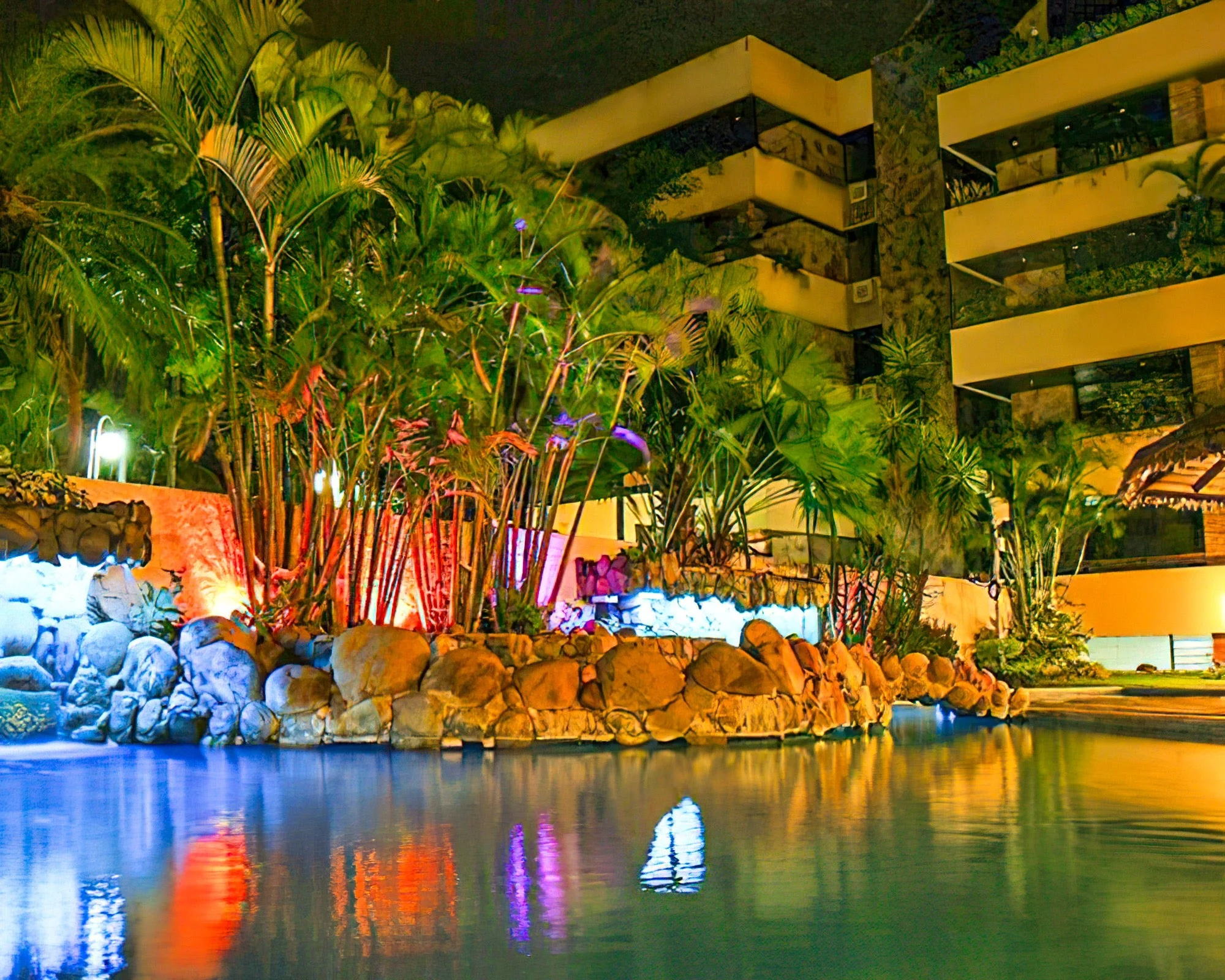 Yotaú All Suites Hotel - Image 2